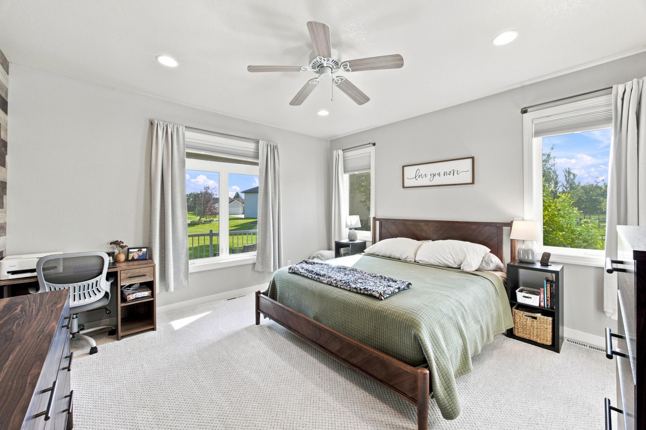2008 twin home for sale at 823 Birdie Court in Mapleton, ND — 3 bed, 3 bath (photo 14 of 30)