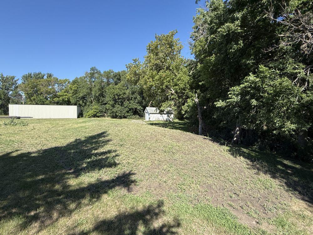 1986 single family home for sale at 3251 200th Street in Rothsay, MN — 4 bed, 2 bath (photo 17 of 49)