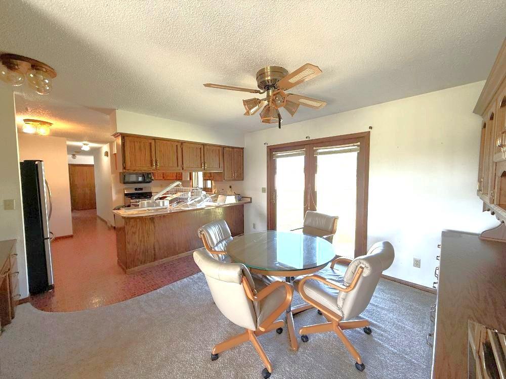 1986 single family home for sale at 3251 200th Street in Rothsay, MN — 4 bed, 2 bath (photo 32 of 49)