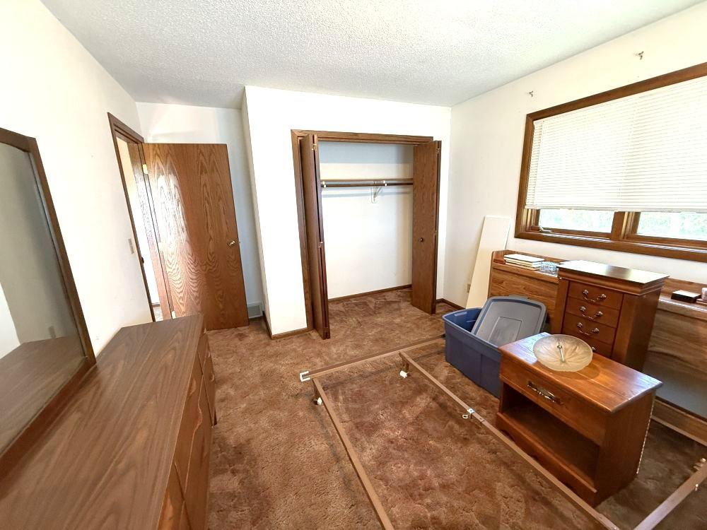 1986 single family home for sale at 3251 200th Street in Rothsay, MN — 4 bed, 2 bath (photo 45 of 49)
