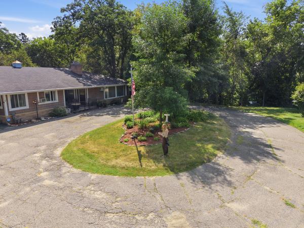 1959 single family home for sale at 1507 S 6th Street in Brainerd, MN — 4 bed, 3 bath (photo 7 of 53)
