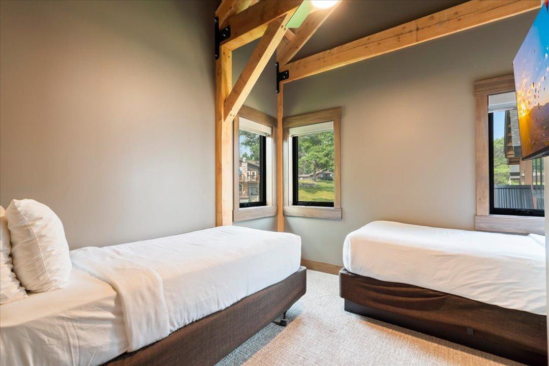 2026 single family home for sale at Cragun's Hillside #705 6 Bdrm Cronobles Court in East Gull Lake, MN — 6 bed, 6 bath (photo 16 of 91)