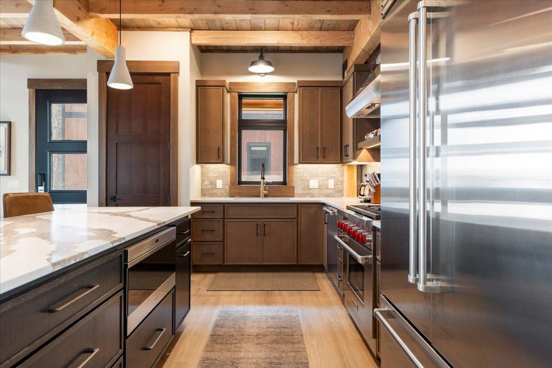 2026 single family home for sale at Cragun's Hillside #705 6 Bdrm Cronobles Court in East Gull Lake, MN — 6 bed, 6 bath (photo 24 of 91)