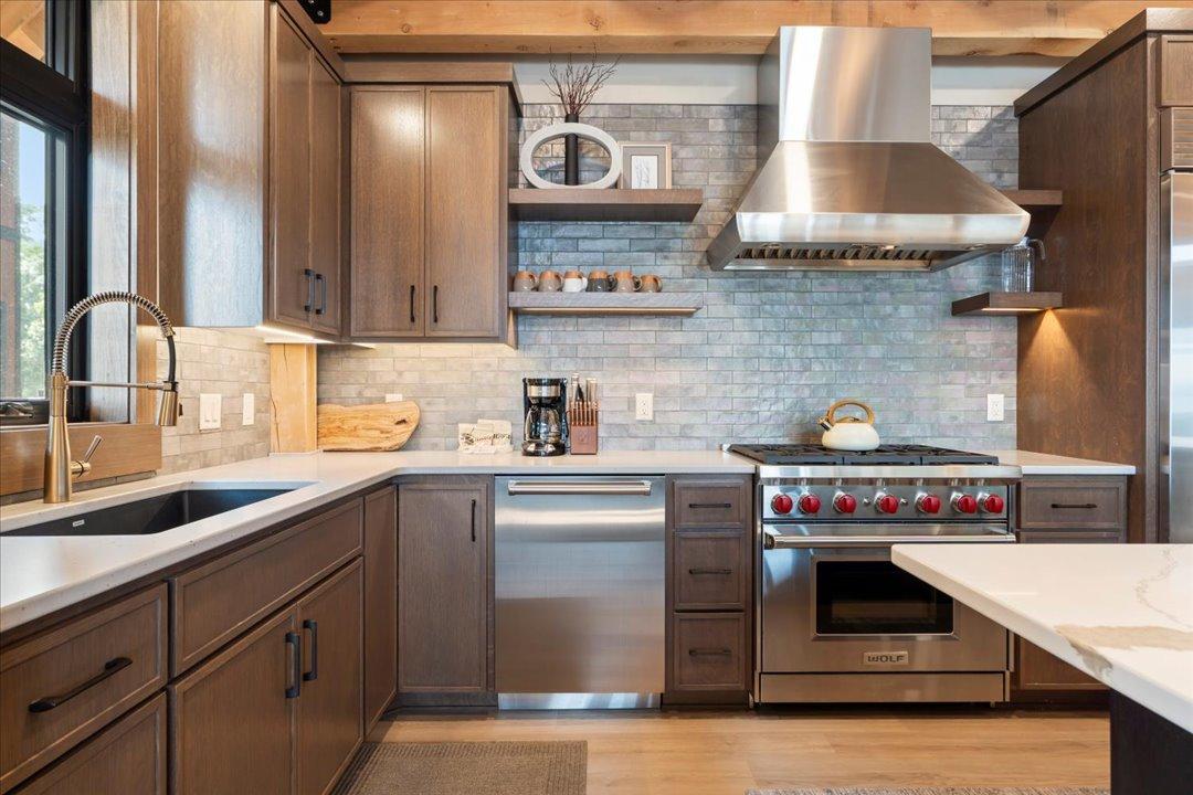 2026 single family home for sale at Cragun's Hillside #705 6 Bdrm Cronobles Court in East Gull Lake, MN — 6 bed, 6 bath (photo 25 of 91)