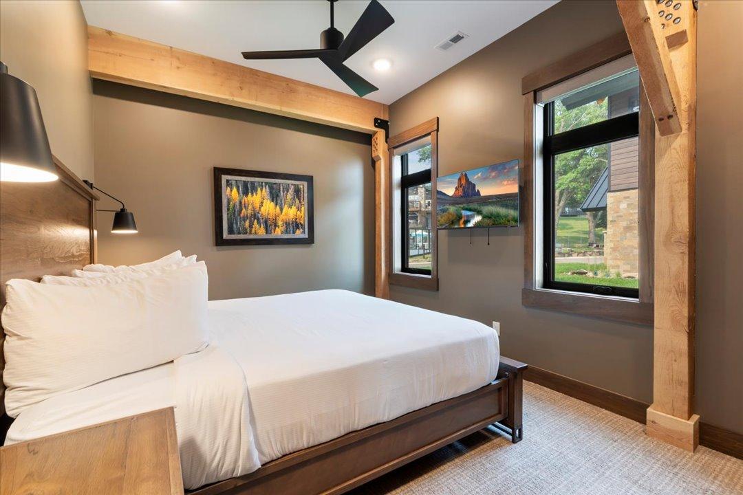 2026 single family home for sale at Cragun's Hillside #705 6 Bdrm Cronobles Court in East Gull Lake, MN — 6 bed, 6 bath (photo 28 of 91)
