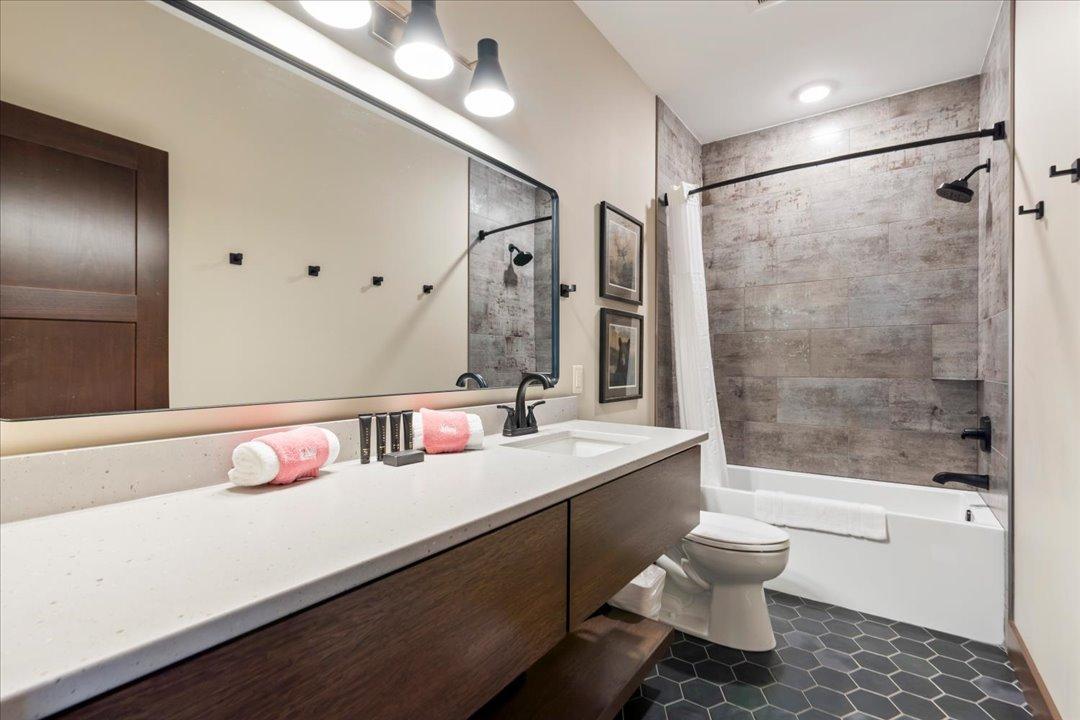 2026 single family home for sale at Cragun's Hillside #705 6 Bdrm Cronobles Court in East Gull Lake, MN — 6 bed, 6 bath (photo 42 of 91)