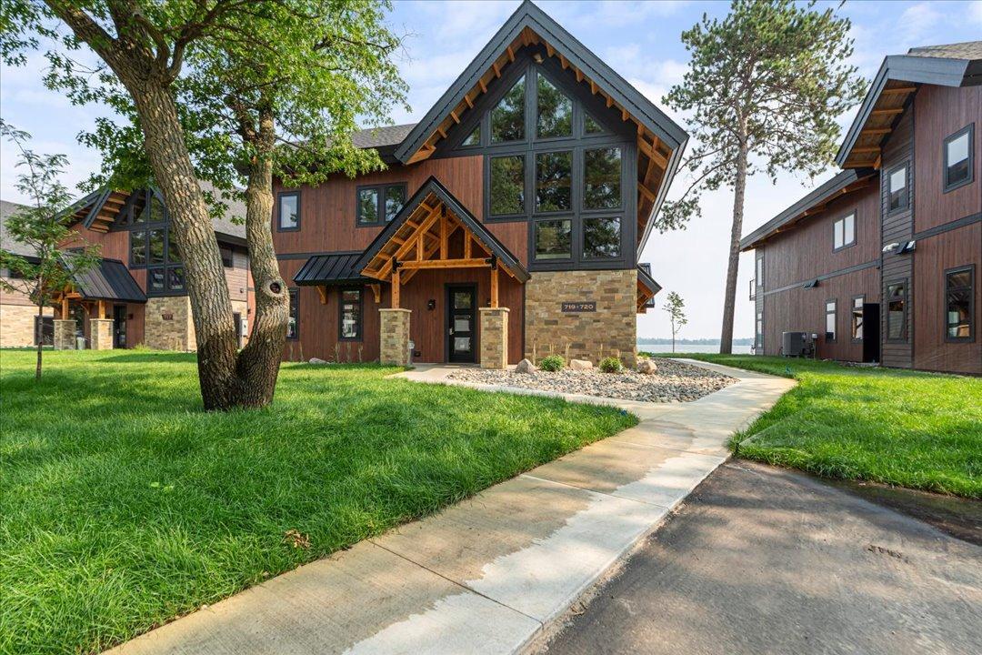 2026 single family home for sale at Cragun's Hillside #705 6 Bdrm Cronobles Court in East Gull Lake, MN — 6 bed, 6 bath (photo 72 of 91)