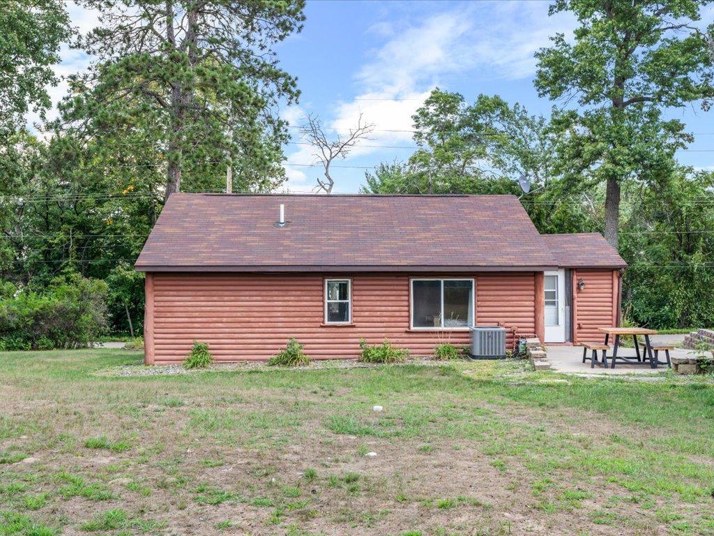 1960 single family home for sale at 26573 Lower Cullen Road in Nisswa, MN — 2 bed, 1 bath (photo 27 of 45)