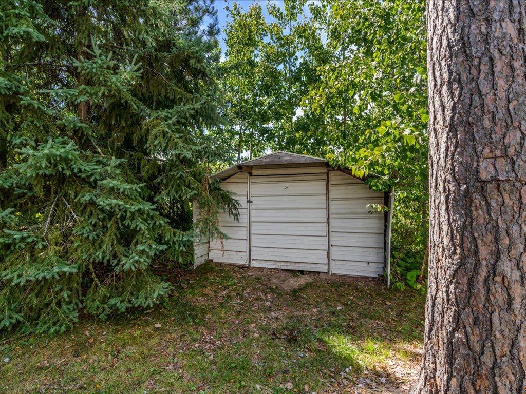 1960 single family home for sale at 26573 Lower Cullen Road in Nisswa, MN — 2 bed, 1 bath (photo 28 of 45)