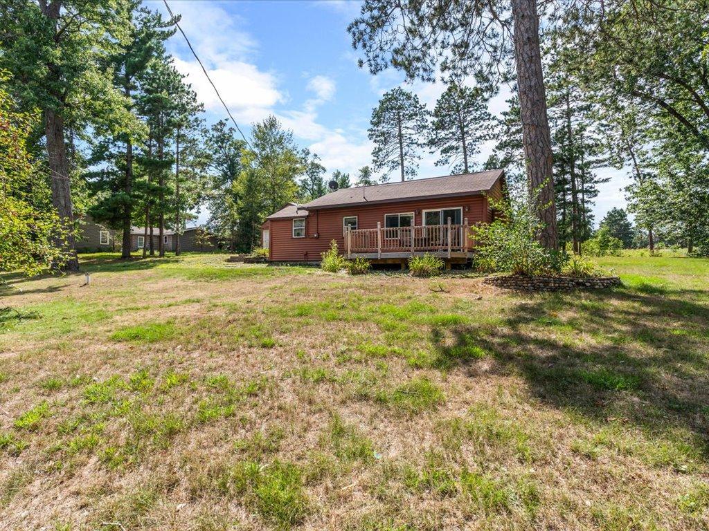 1960 single family home for sale at 26573 Lower Cullen Road in Nisswa, MN — 2 bed, 1 bath (photo 33 of 45)