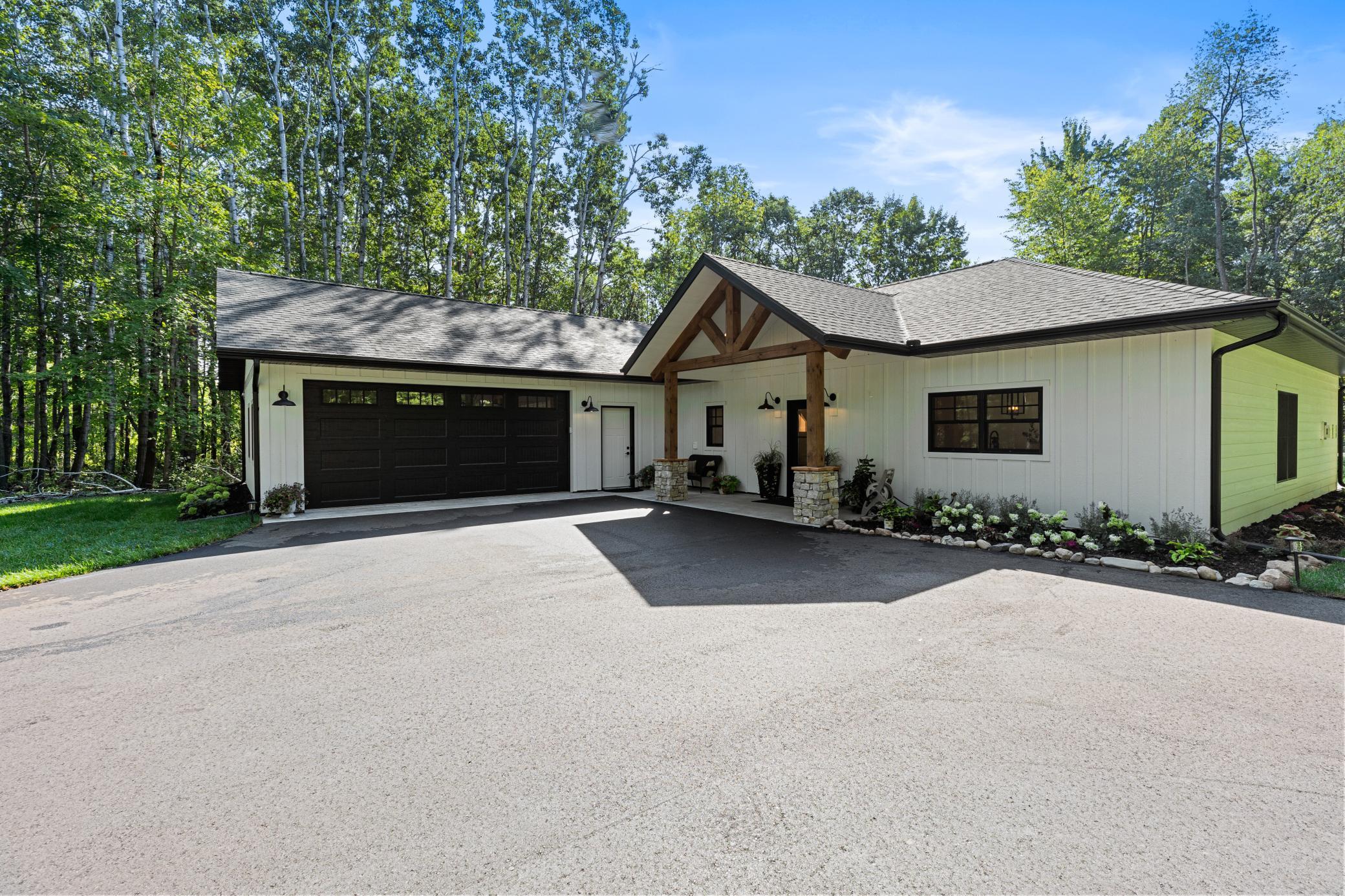 2025 single family home for sale at 1591 Maplewood Ridge Road in East Gull Lake, MN — 3 bed, 2 bath (photo 2 of 39)