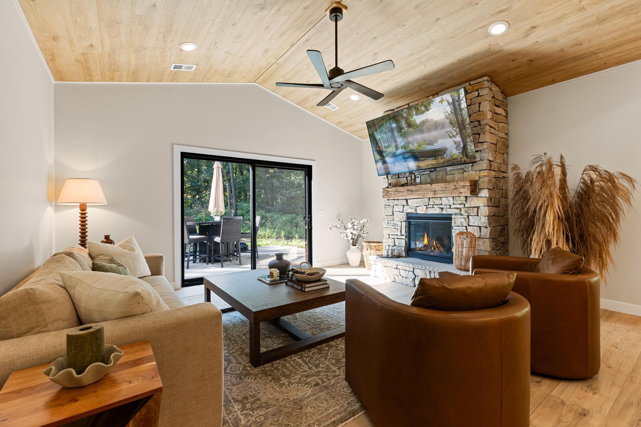 2025 single family home for sale at 1591 Maplewood Ridge Road in East Gull Lake, MN — 3 bed, 2 bath (photo 13 of 39)