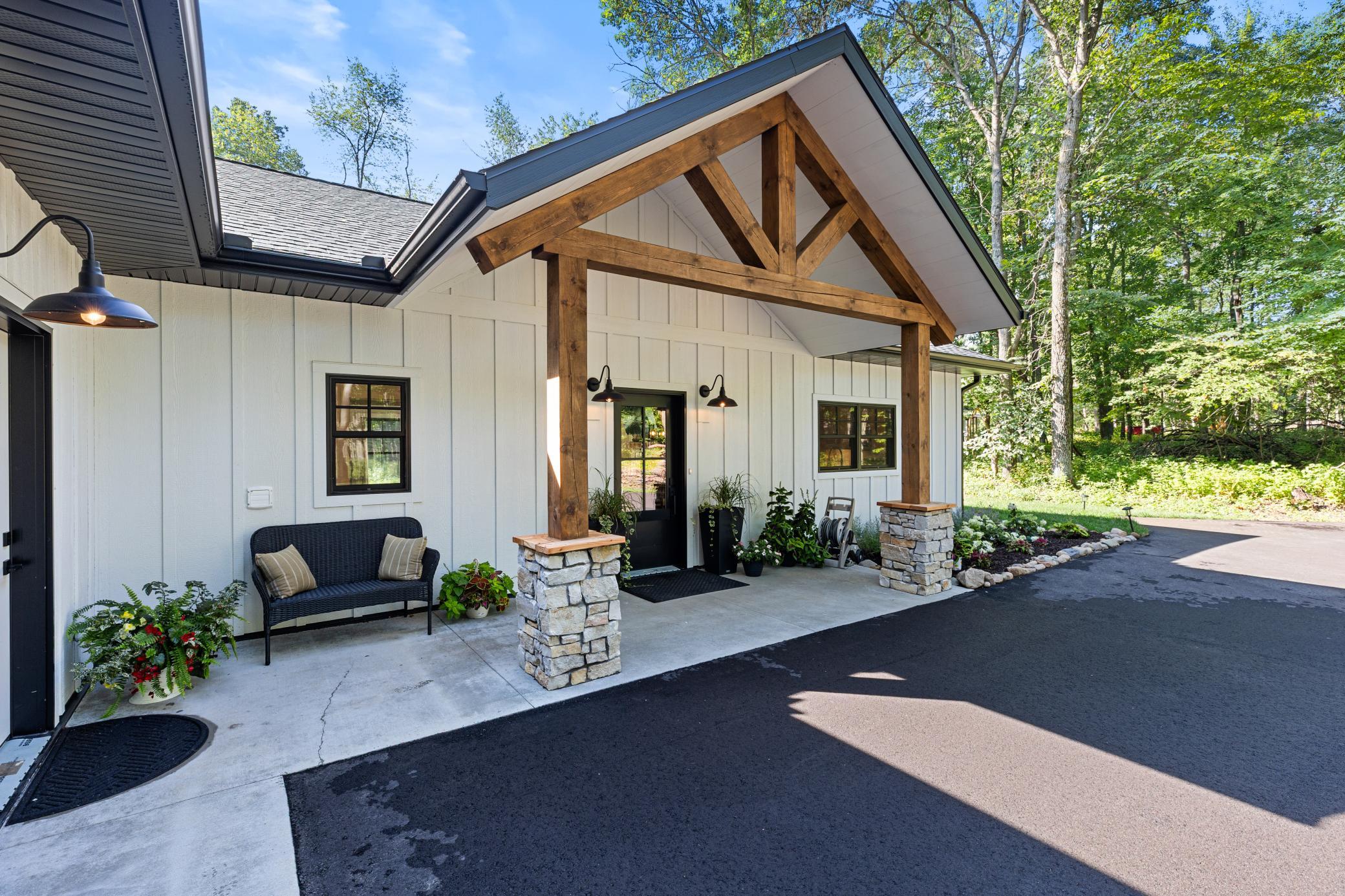 2025 single family home for sale at 1591 Maplewood Ridge Road in East Gull Lake, MN — 3 bed, 2 bath (photo 3 of 39)