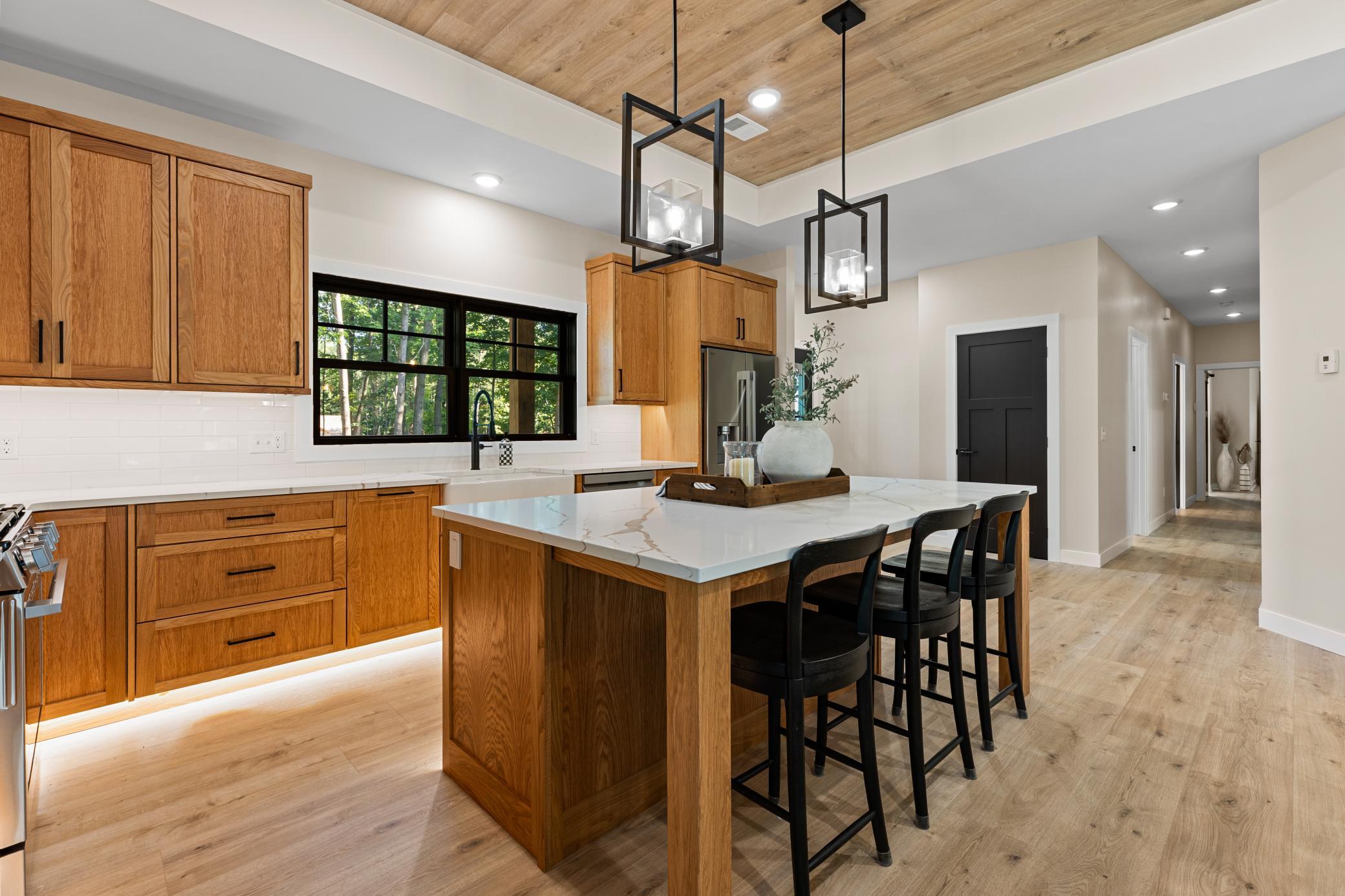 2025 single family home for sale at 1591 Maplewood Ridge Road in East Gull Lake, MN — 3 bed, 2 bath (photo 6 of 39)