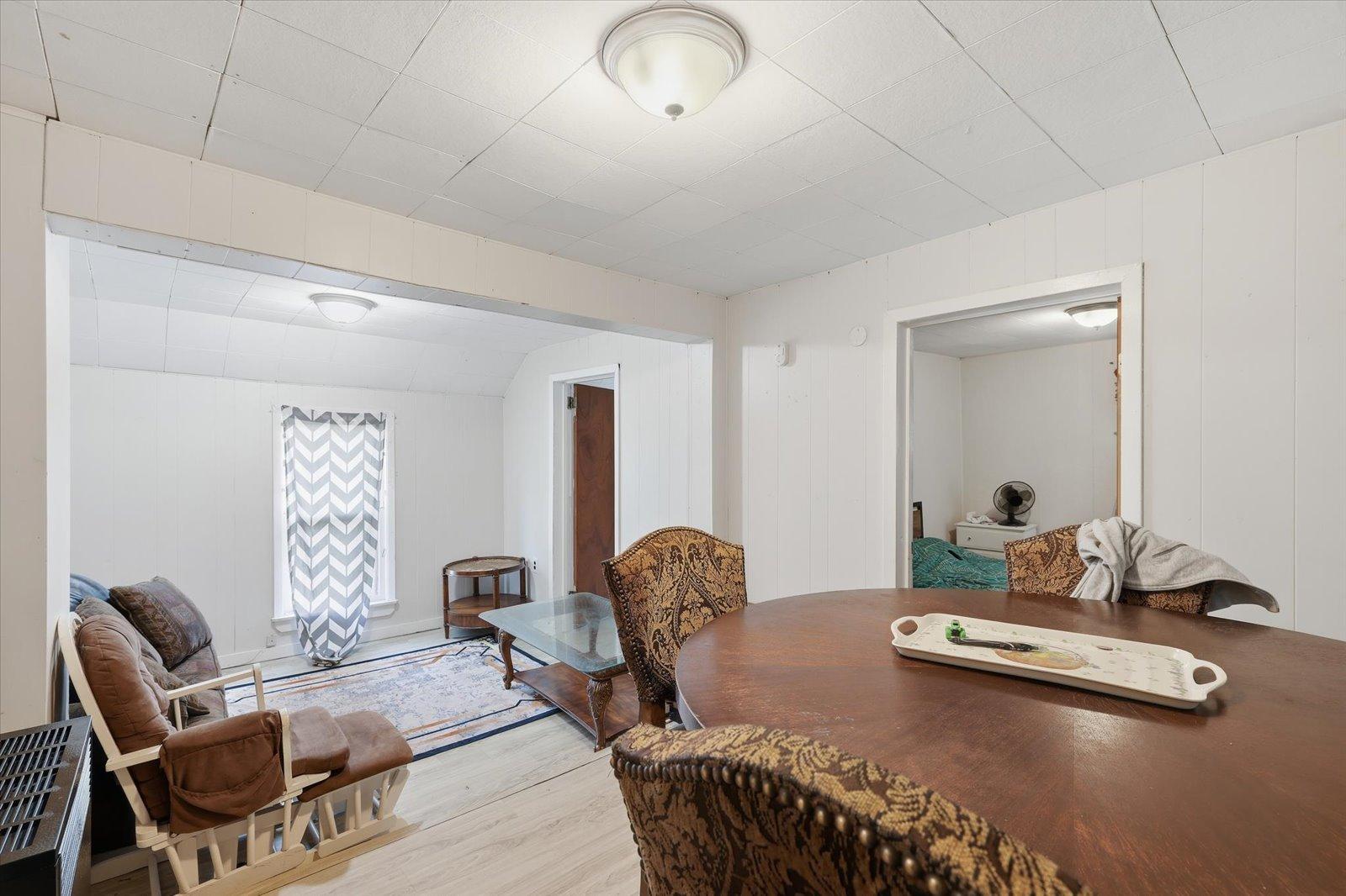 1989 duplex for sale at 219 3rd Avenue in Bovey, MN — 4 bed, 2 bath (photo 11 of 33)