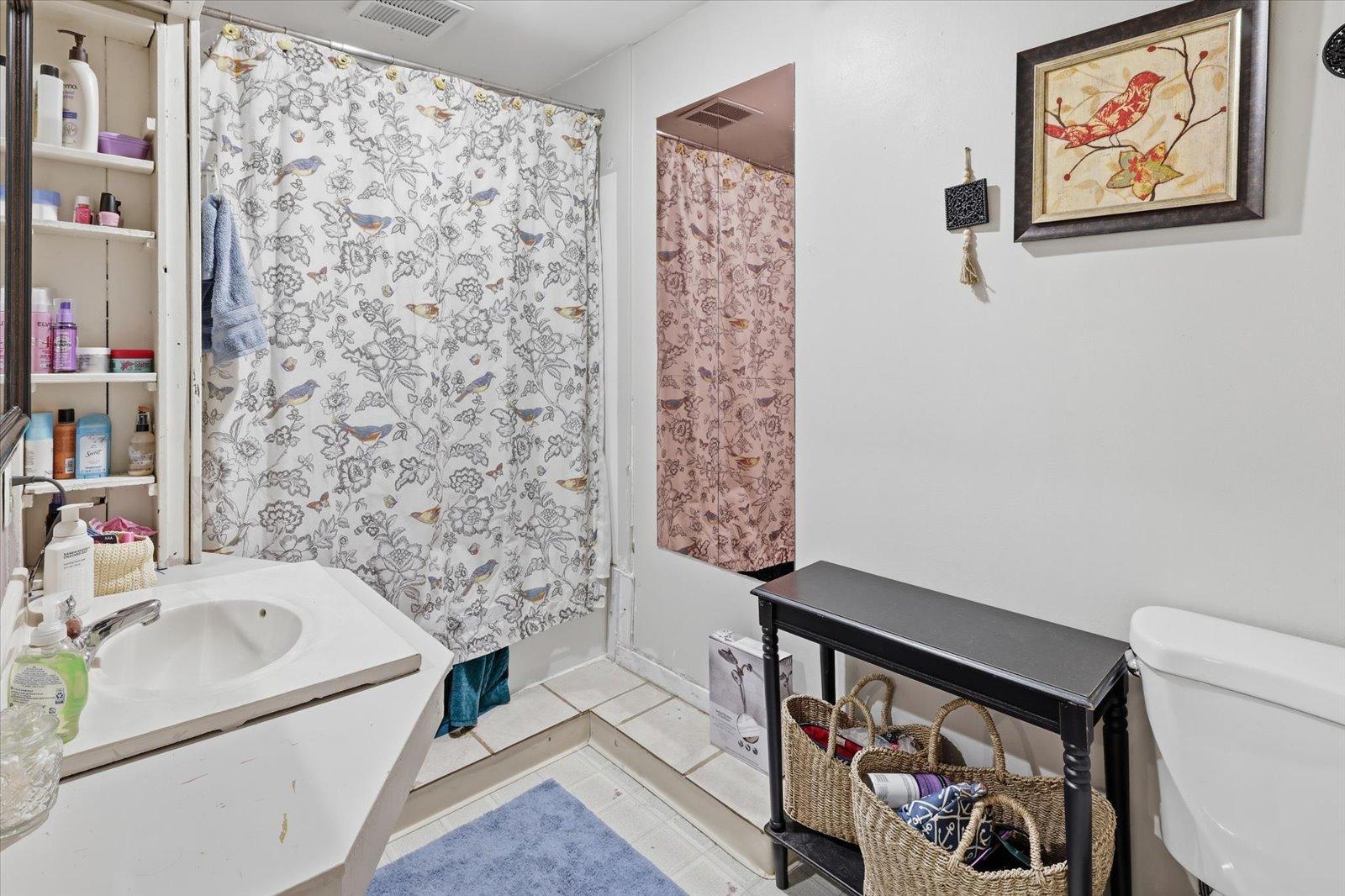 1989 duplex for sale at 219 3rd Avenue in Bovey, MN — 4 bed, 2 bath (photo 19 of 33)