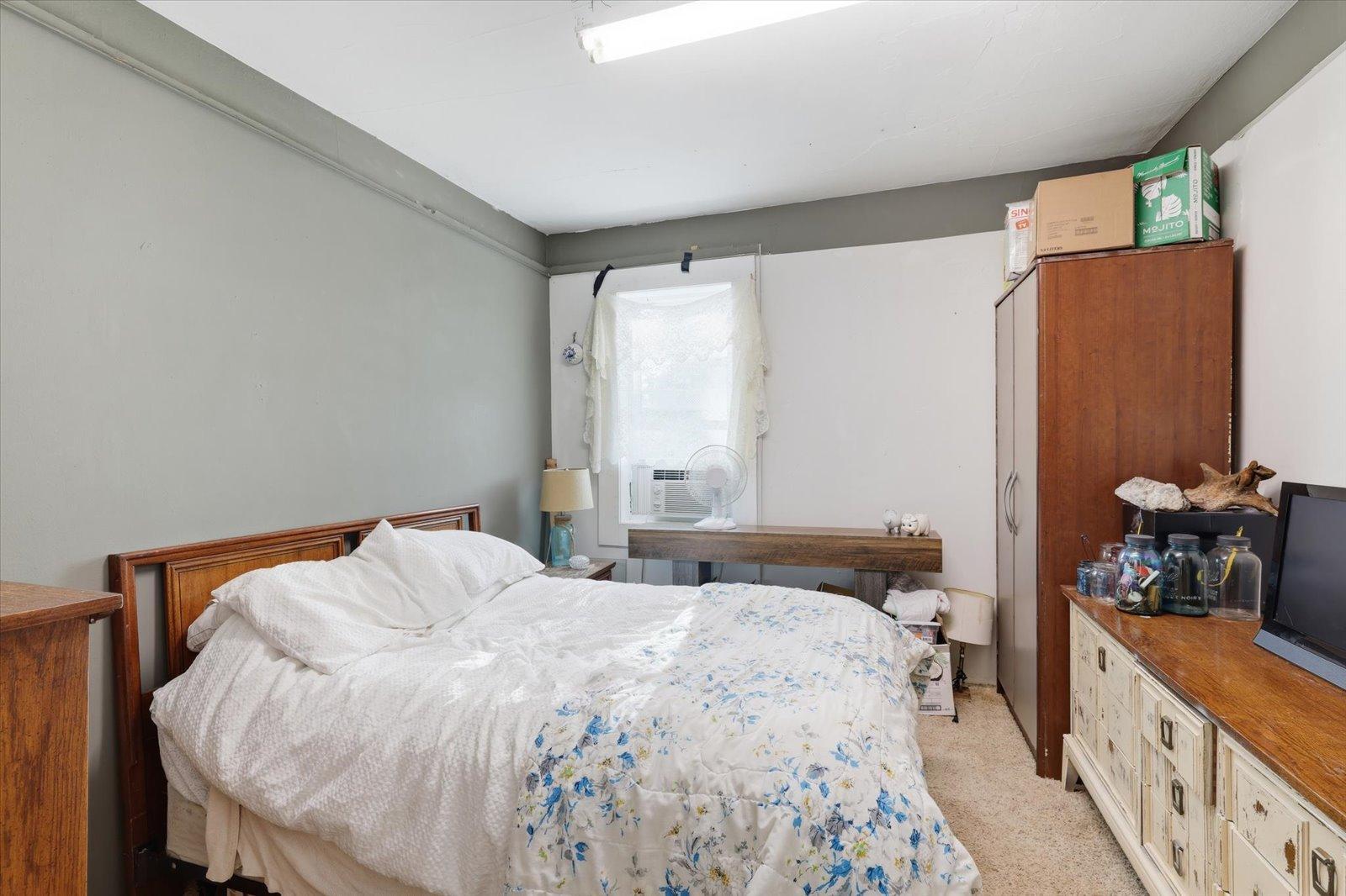 1989 duplex for sale at 219 3rd Avenue in Bovey, MN — 4 bed, 2 bath (photo 22 of 33)