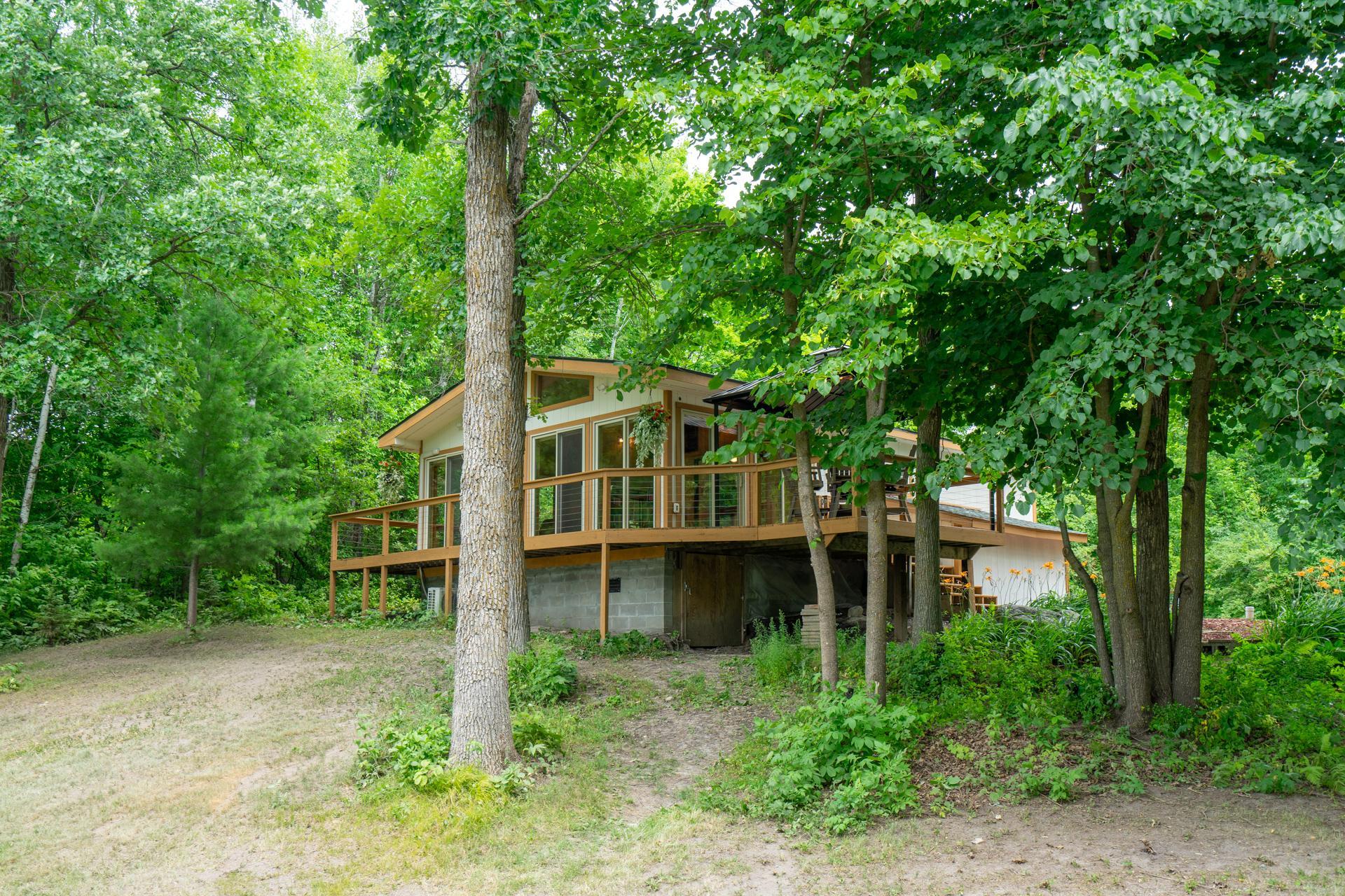 1990 single family home for sale at 4717 Red Pine Drive NW in Hackensack, MN — 2 bed, 1 bath (photo 12 of 29)