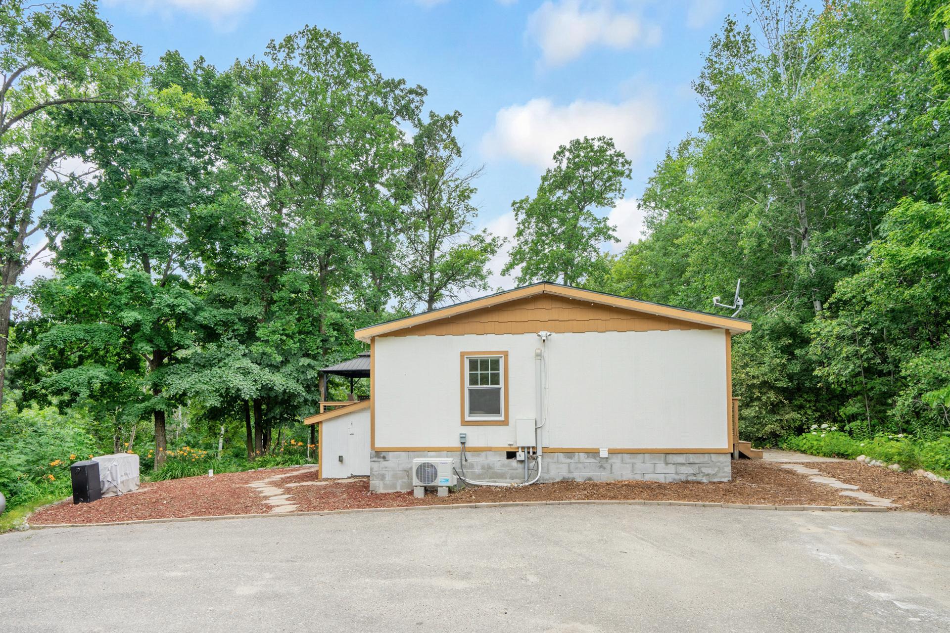 1990 single family home for sale at 4717 Red Pine Drive NW in Hackensack, MN — 2 bed, 1 bath (photo 24 of 29)