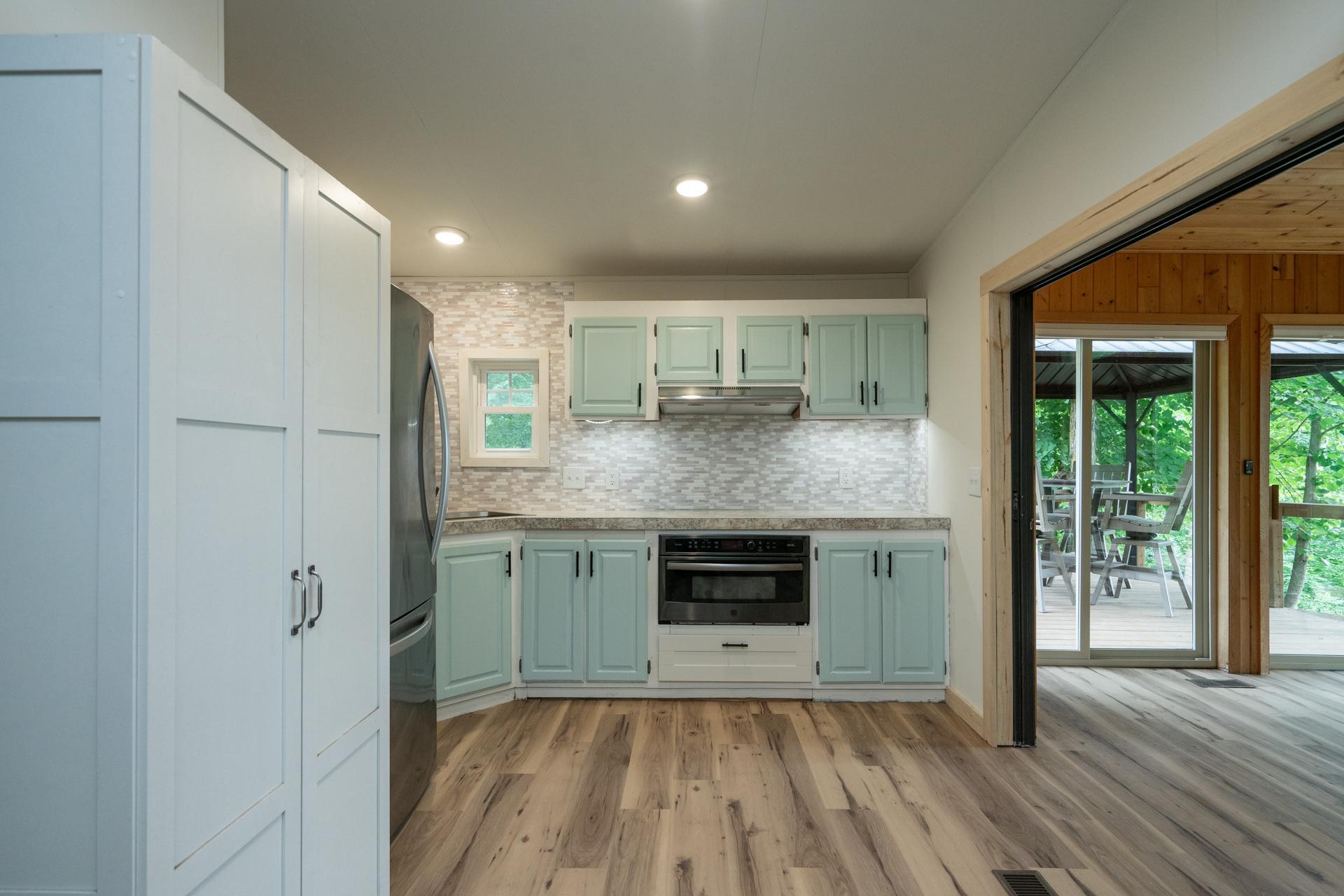 1990 single family home for sale at 4717 Red Pine Drive NW in Hackensack, MN — 2 bed, 1 bath (photo 6 of 29)