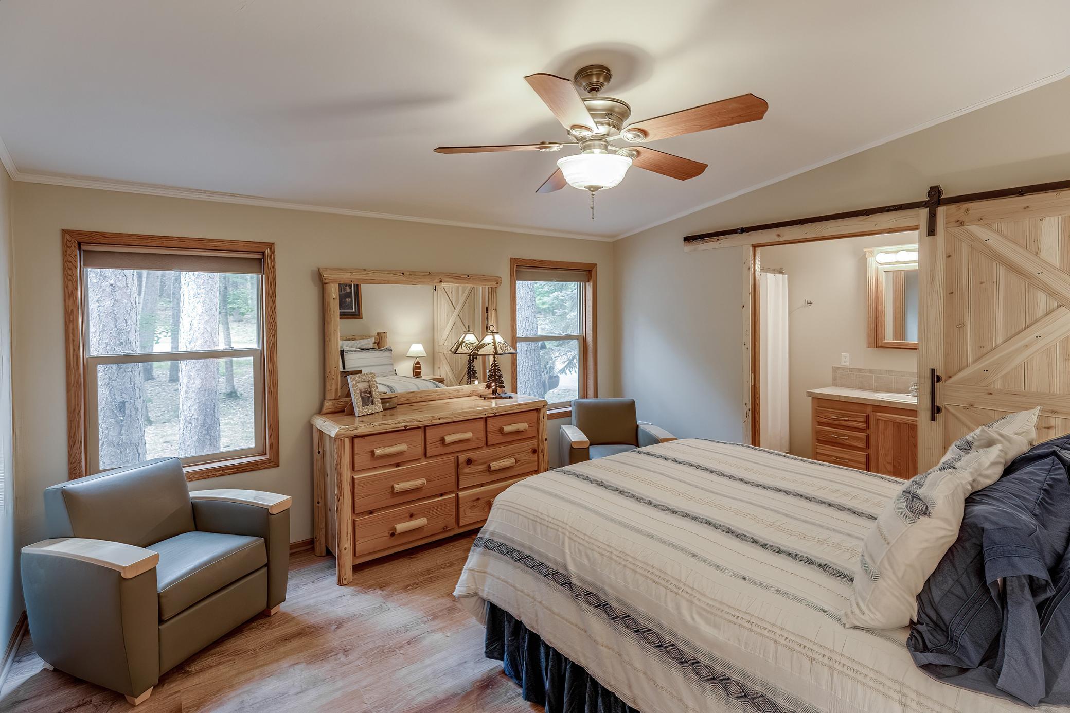 2005 single family home for sale at 12289 Whitefish Avenue, Unit 11 in Crosslake, MN — 2 bed, 2 bath (photo 21 of 37)