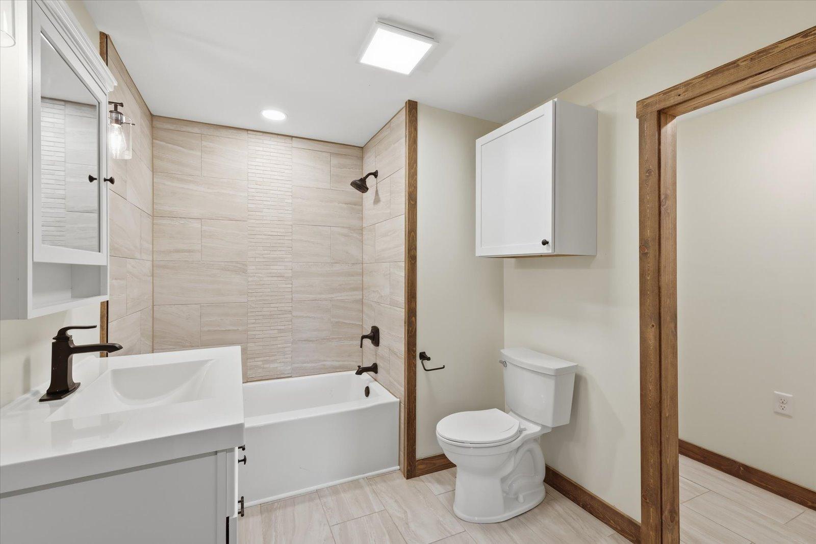 1900 single family home for sale at 25522 County Road 60 in Bovey, MN — 3 bed, 2 bath (photo 13 of 38)