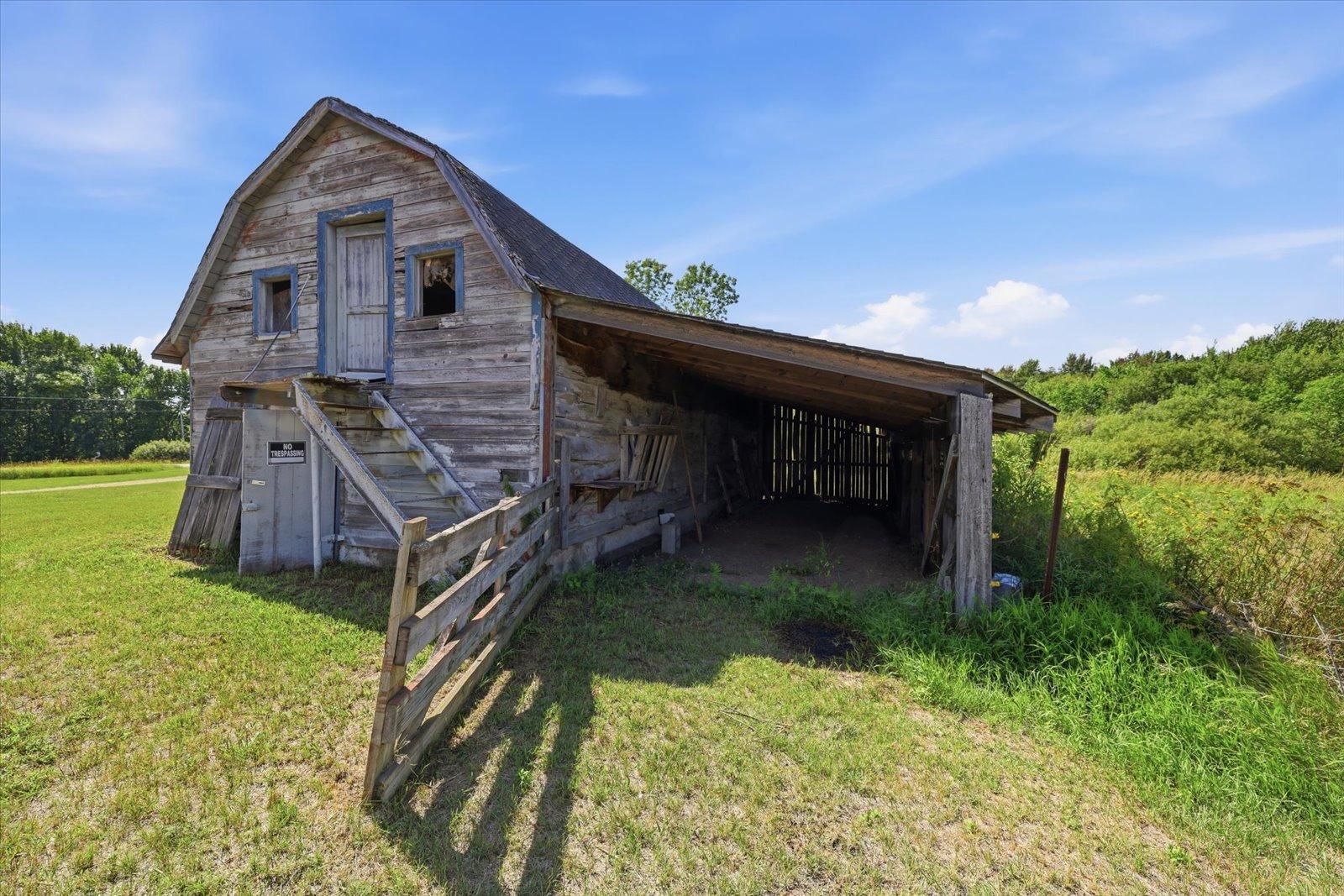 1900 single family home for sale at 25522 County Road 60 in Bovey, MN — 3 bed, 2 bath (photo 25 of 38)