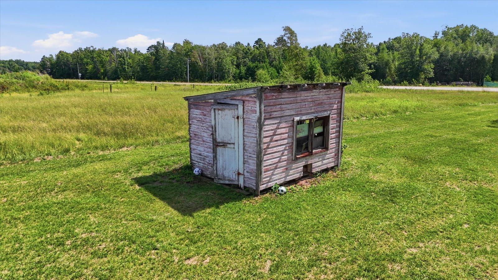 1900 single family home for sale at 25522 County Road 60 in Bovey, MN — 3 bed, 2 bath (photo 30 of 38)