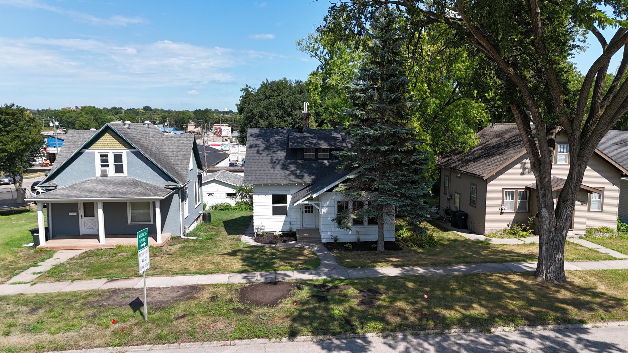 1920 single family home for sale at 509 E Vernon Avenue in Fergus Falls, MN — 3 bed, 2 bath (photo 26 of 30)