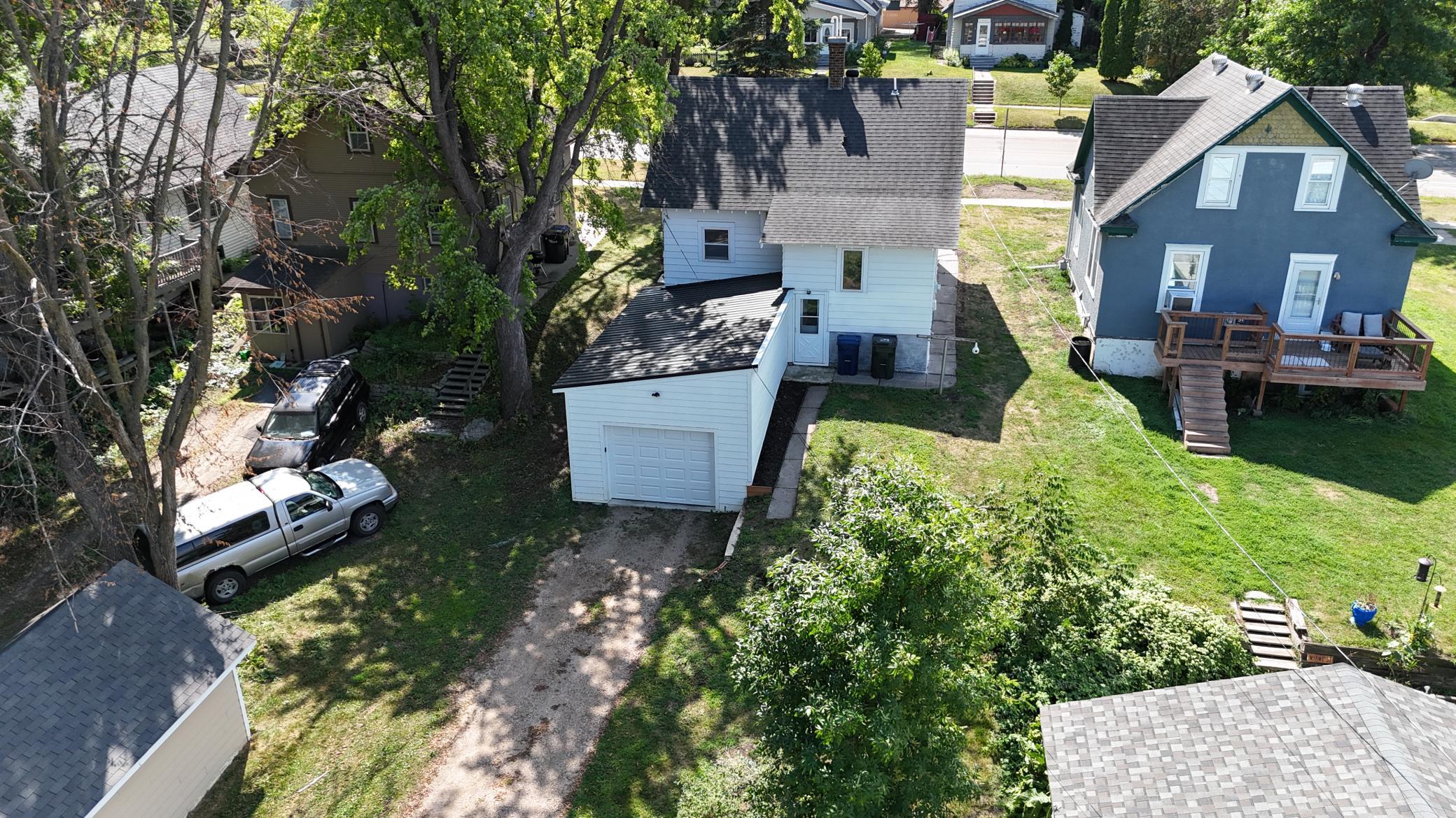 1920 single family home for sale at 509 E Vernon Avenue in Fergus Falls, MN — 3 bed, 2 bath (photo 27 of 30)