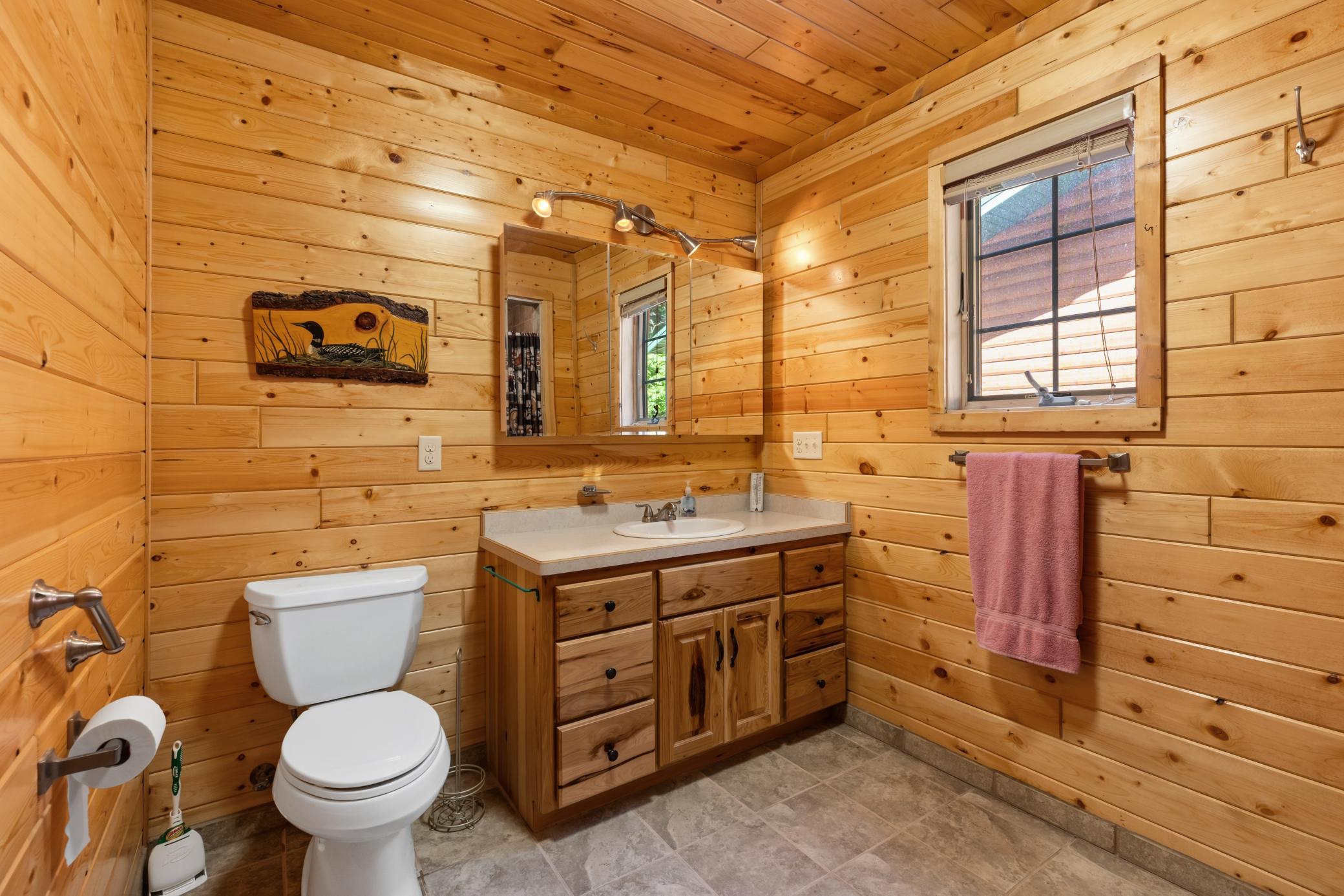 2011 single family home for sale at 19099 Havel Ridge in Brainerd, MN — 3 bed, 5 bath (photo 20 of 48)