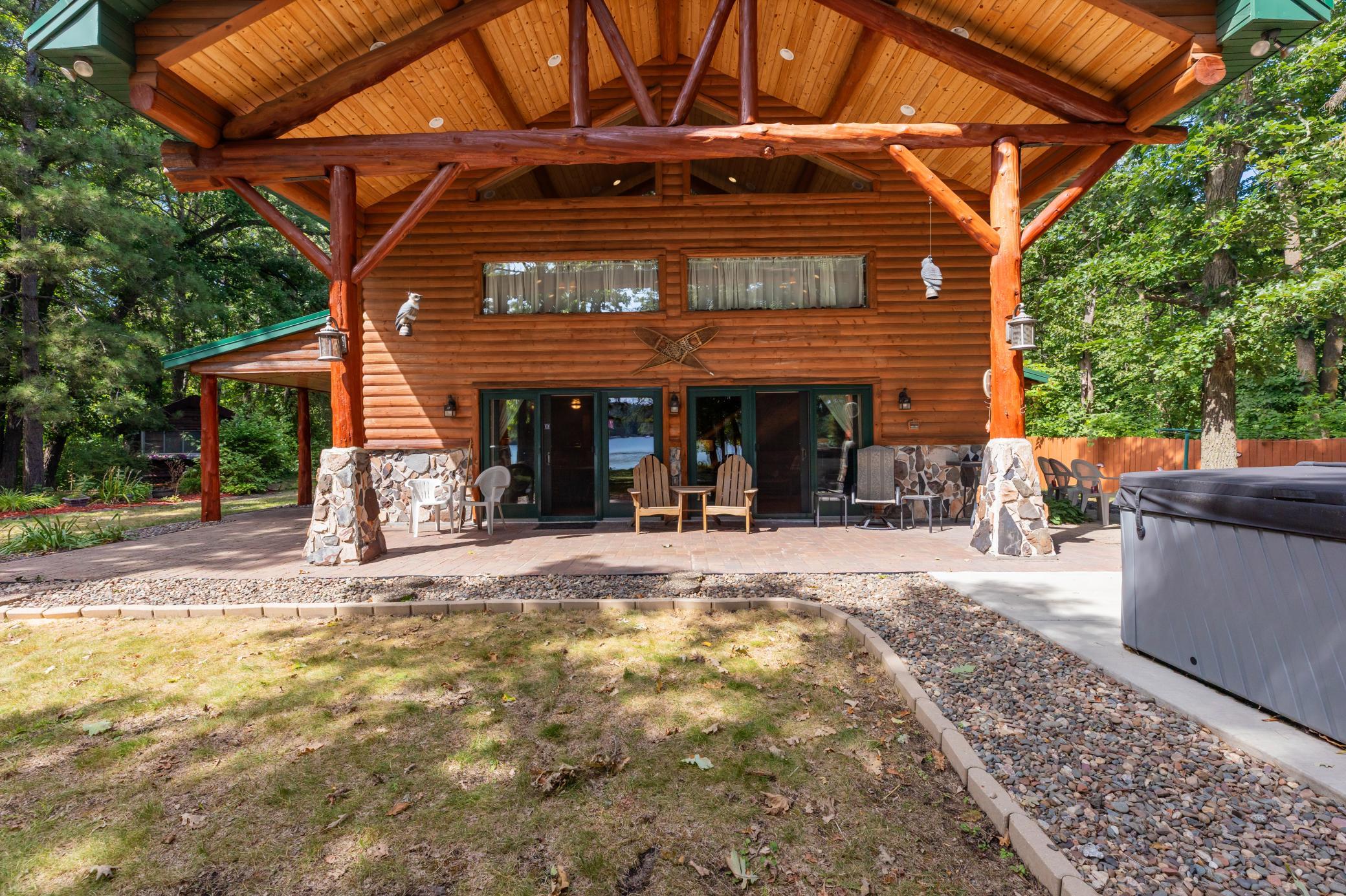 2011 single family home for sale at 19099 Havel Ridge in Brainerd, MN — 3 bed, 5 bath (photo 4 of 48)