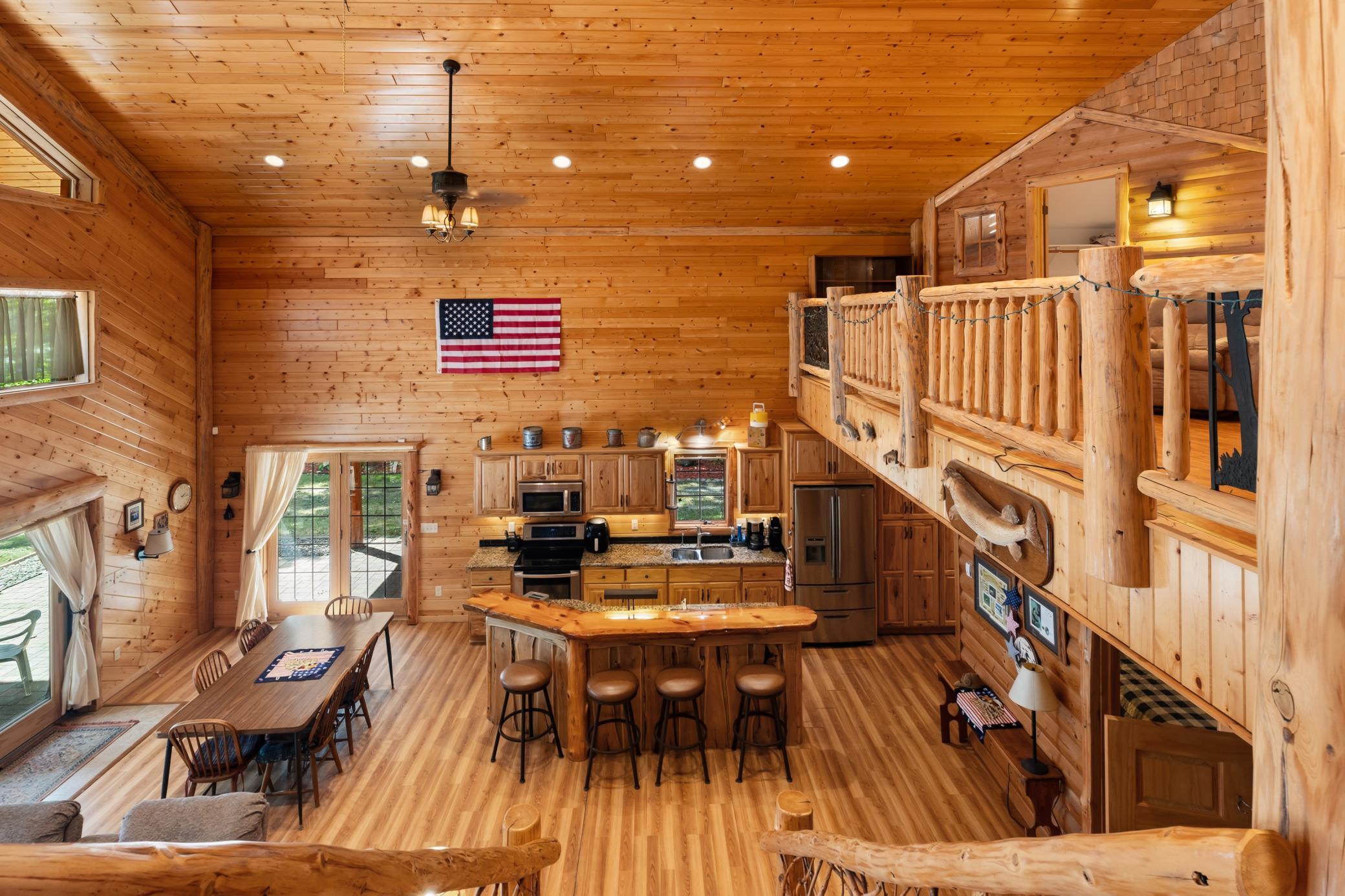2011 single family home for sale at 19099 Havel Ridge in Brainerd, MN — 3 bed, 5 bath (photo 7 of 48)