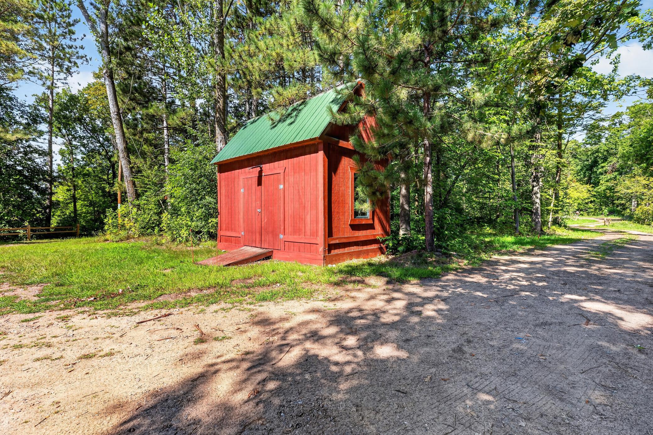2011 single family home for sale at 19099 Havel Ridge in Brainerd, MN — 3 bed, 5 bath (photo 44 of 47)