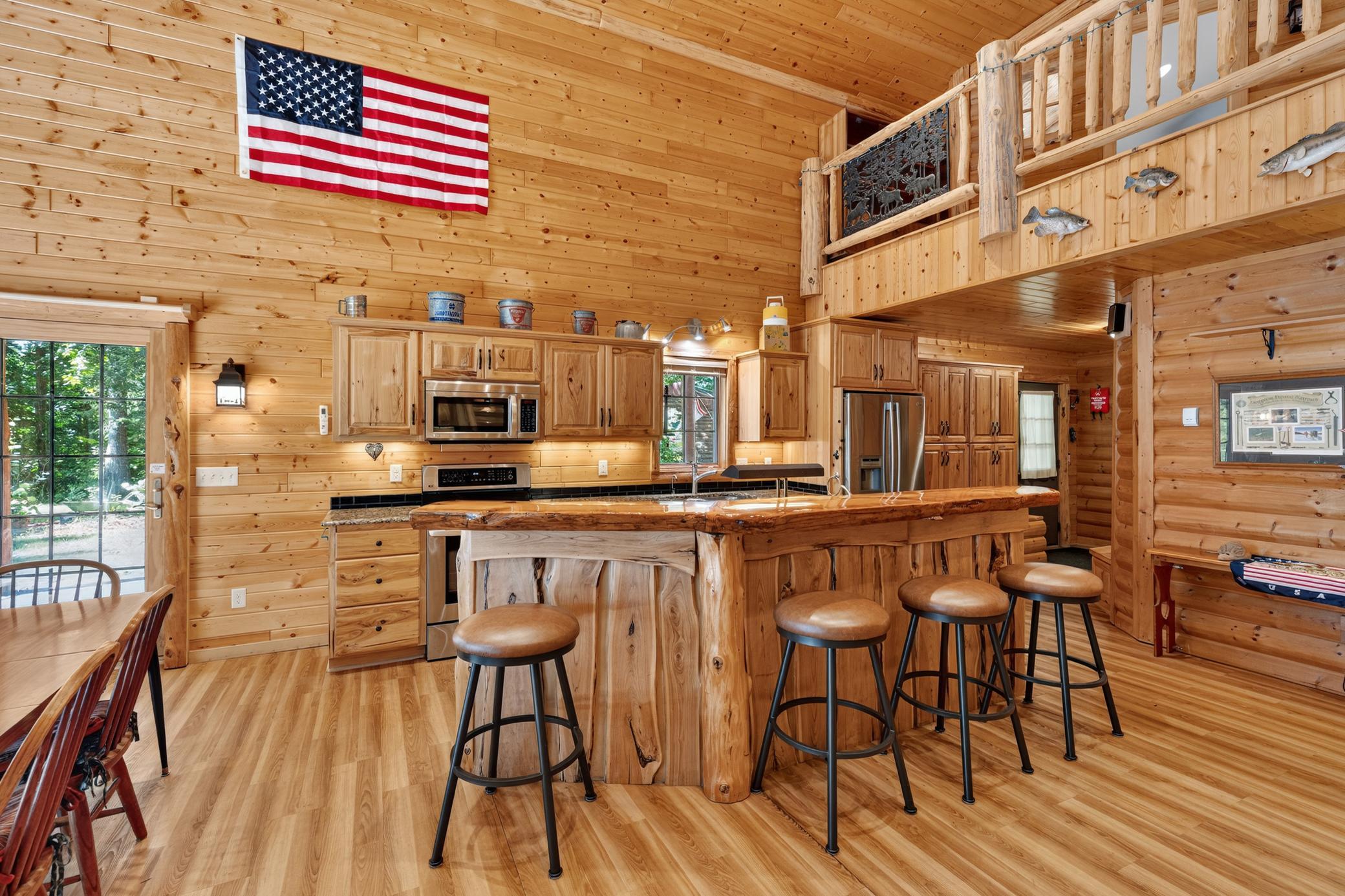 2011 single family home for sale at 19099 Havel Ridge in Brainerd, MN — 3 bed, 5 bath (photo 10 of 47)
