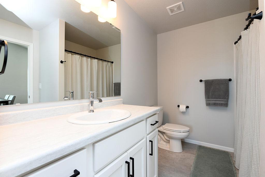 2023 single family home for sale at 1444 69 Avenue S in Fargo, ND — 3 bed, 2 bath (photo 13 of 24)