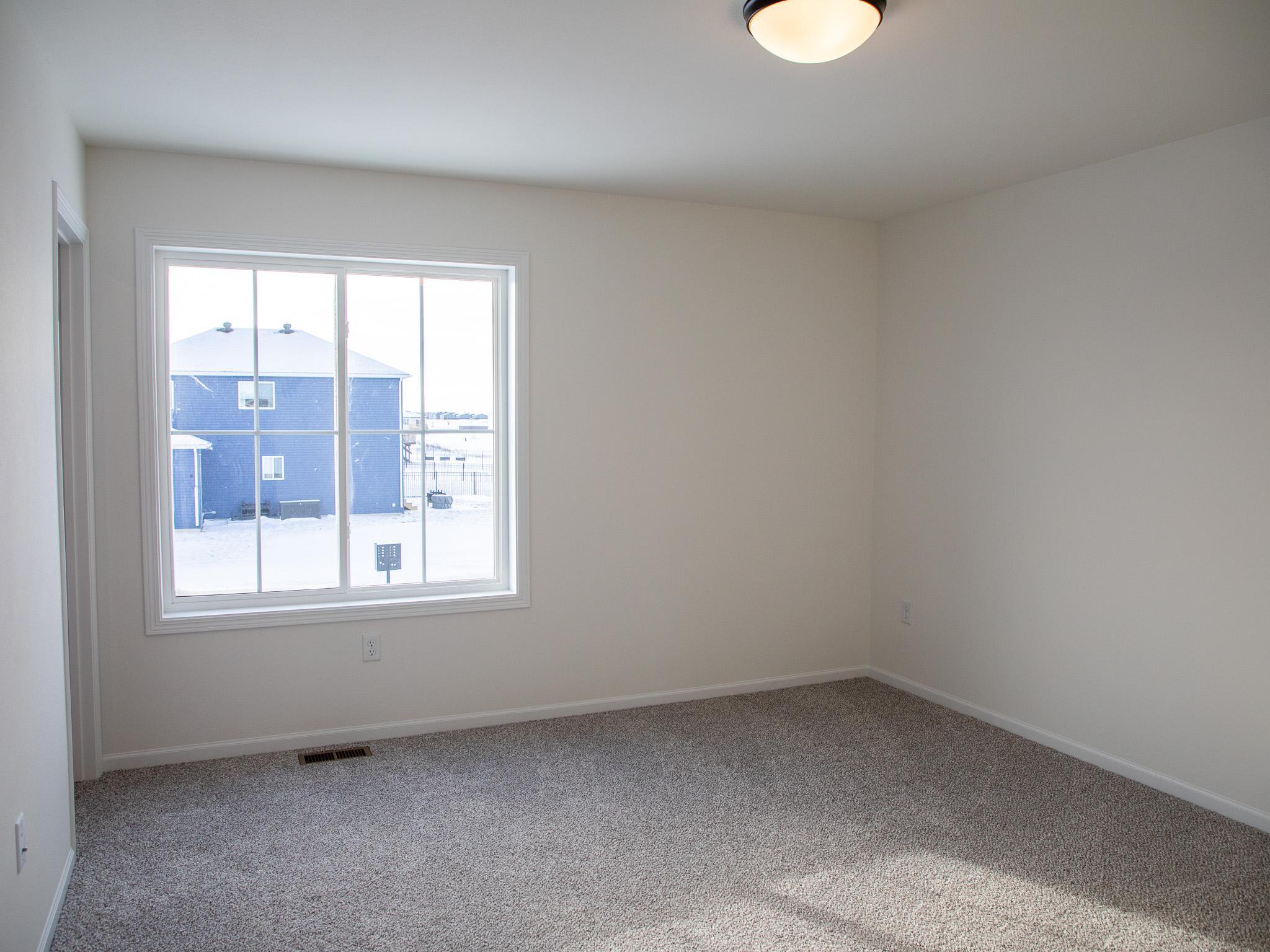 2026 single family home for sale at 1142 W 55 Avenue in West Fargo, ND — 3 bed, 3 bath (photo 12 of 13)