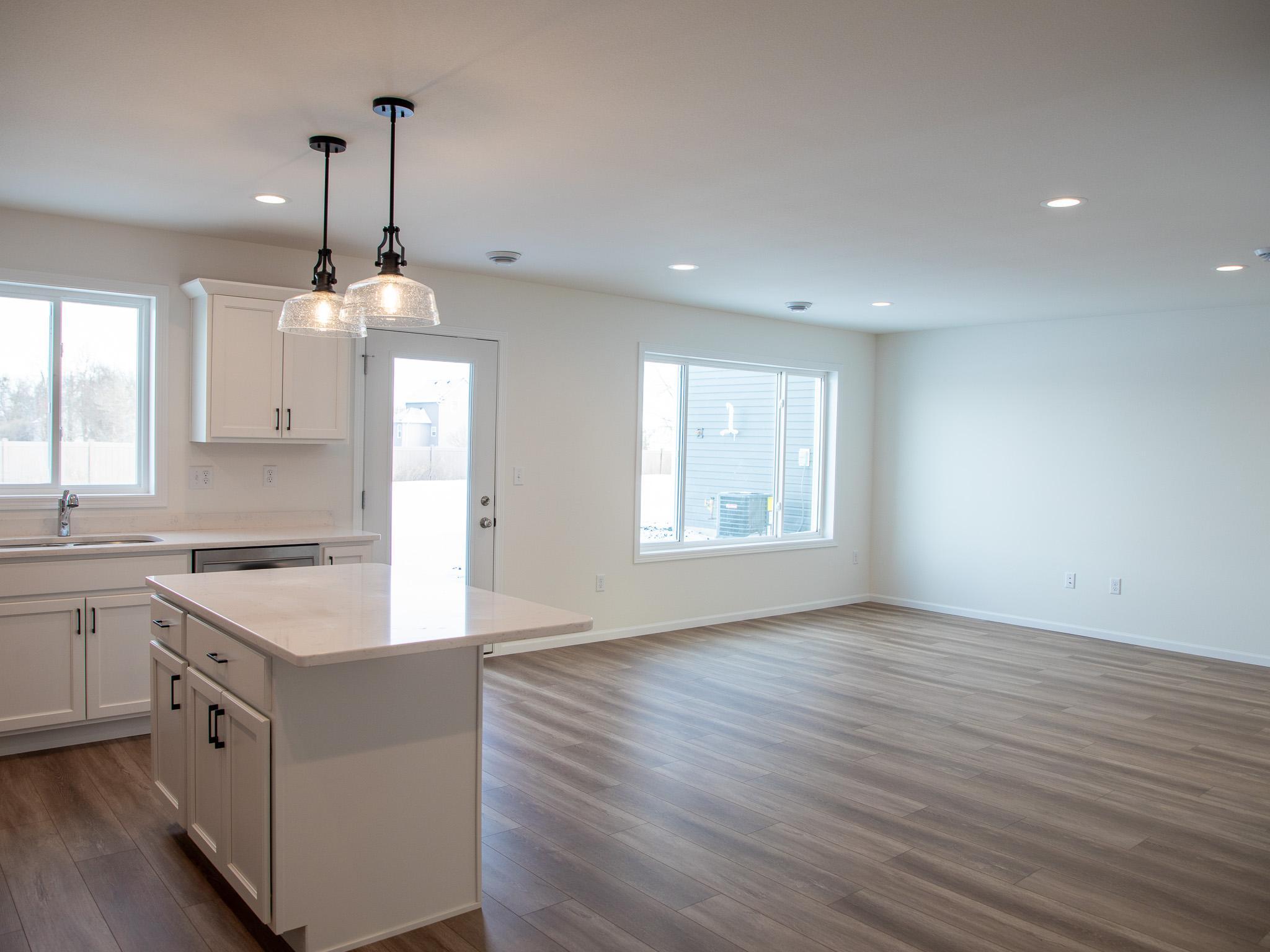 2026 single family home for sale at 1142 W 55 Avenue in West Fargo, ND — 3 bed, 3 bath (photo 3 of 13)