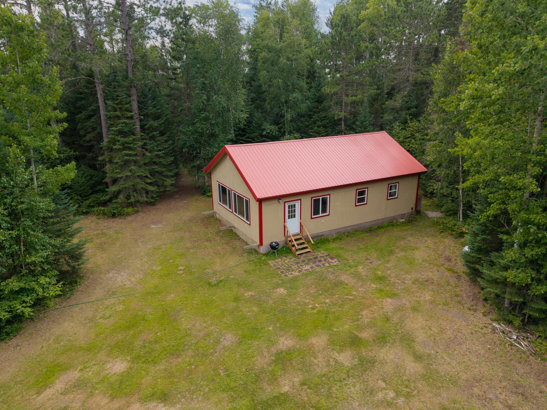 2015 single family home for sale at 23917 County Road 53 in Bigfork, MN — 2 bed, 1 bath (photo 2 of 33)