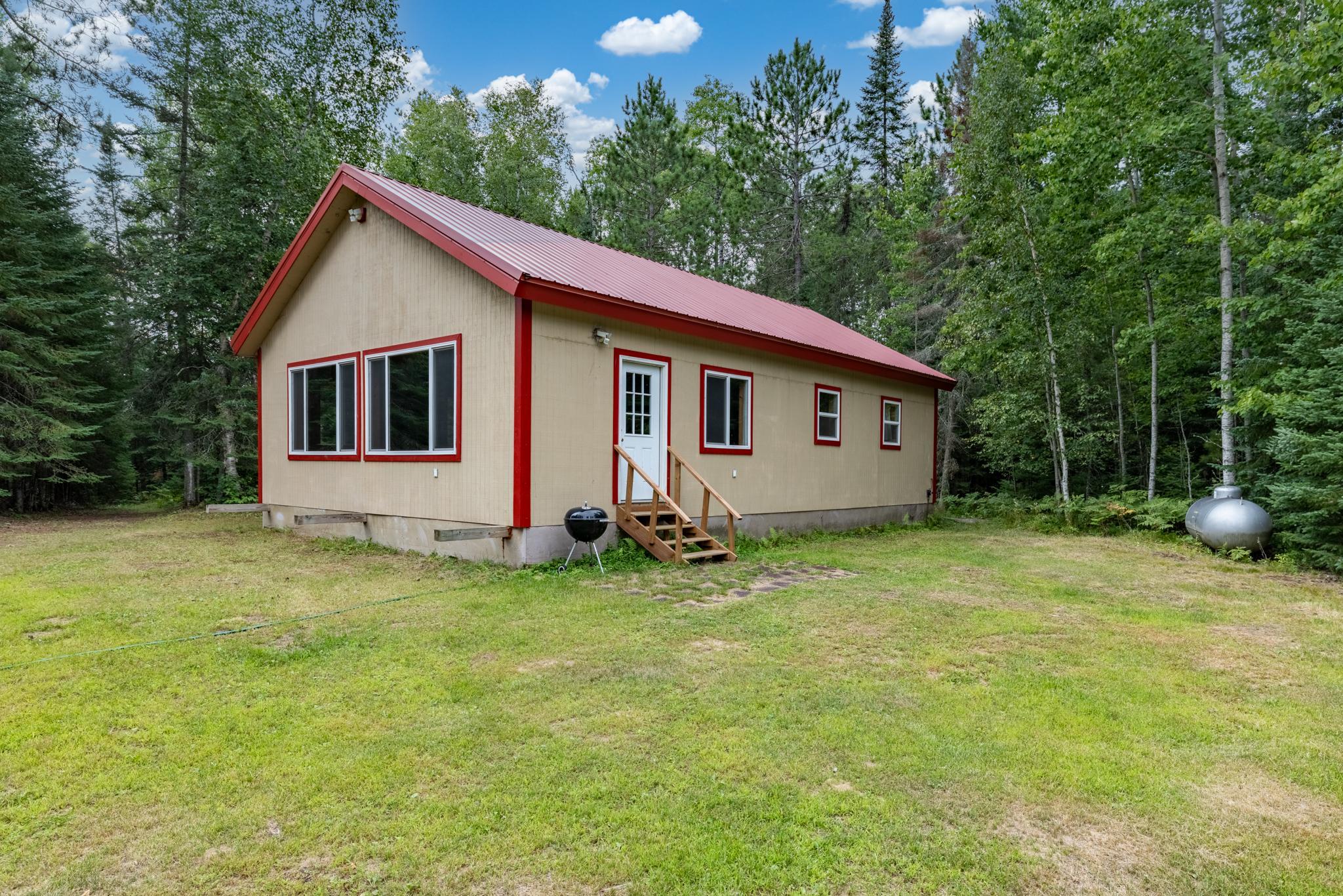 2015 single family home for sale at 23917 County Road 53 in Bigfork, MN — 2 bed, 1 bath (photo 22 of 33)