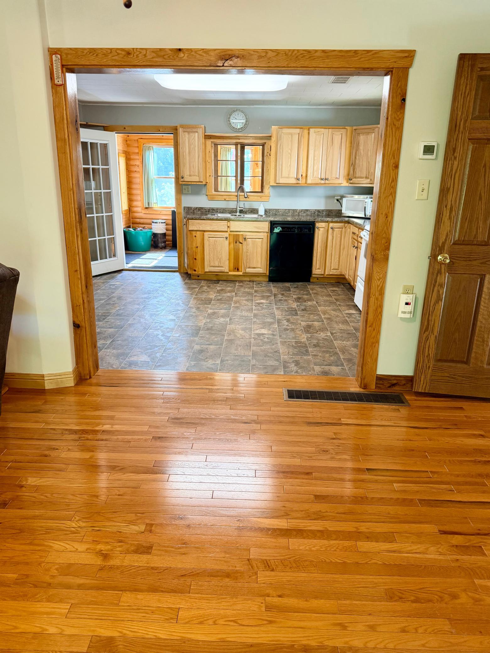 1900 single family home for sale at 39726 350th Avenue SE in Fosston, MN — 3 bed, 2 bath (photo 18 of 51)