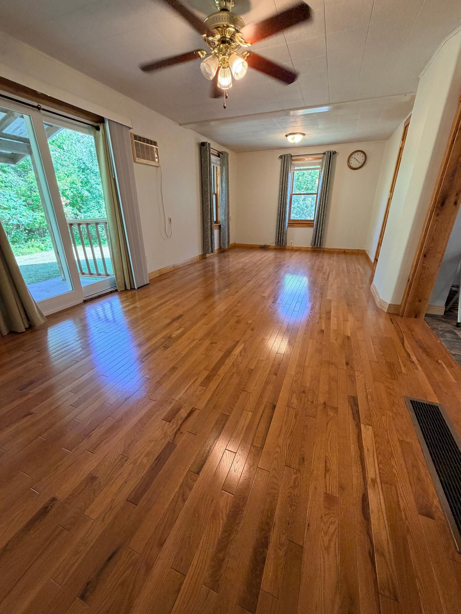 1900 single family home for sale at 39726 350th Avenue SE in Fosston, MN — 3 bed, 2 bath (photo 21 of 51)