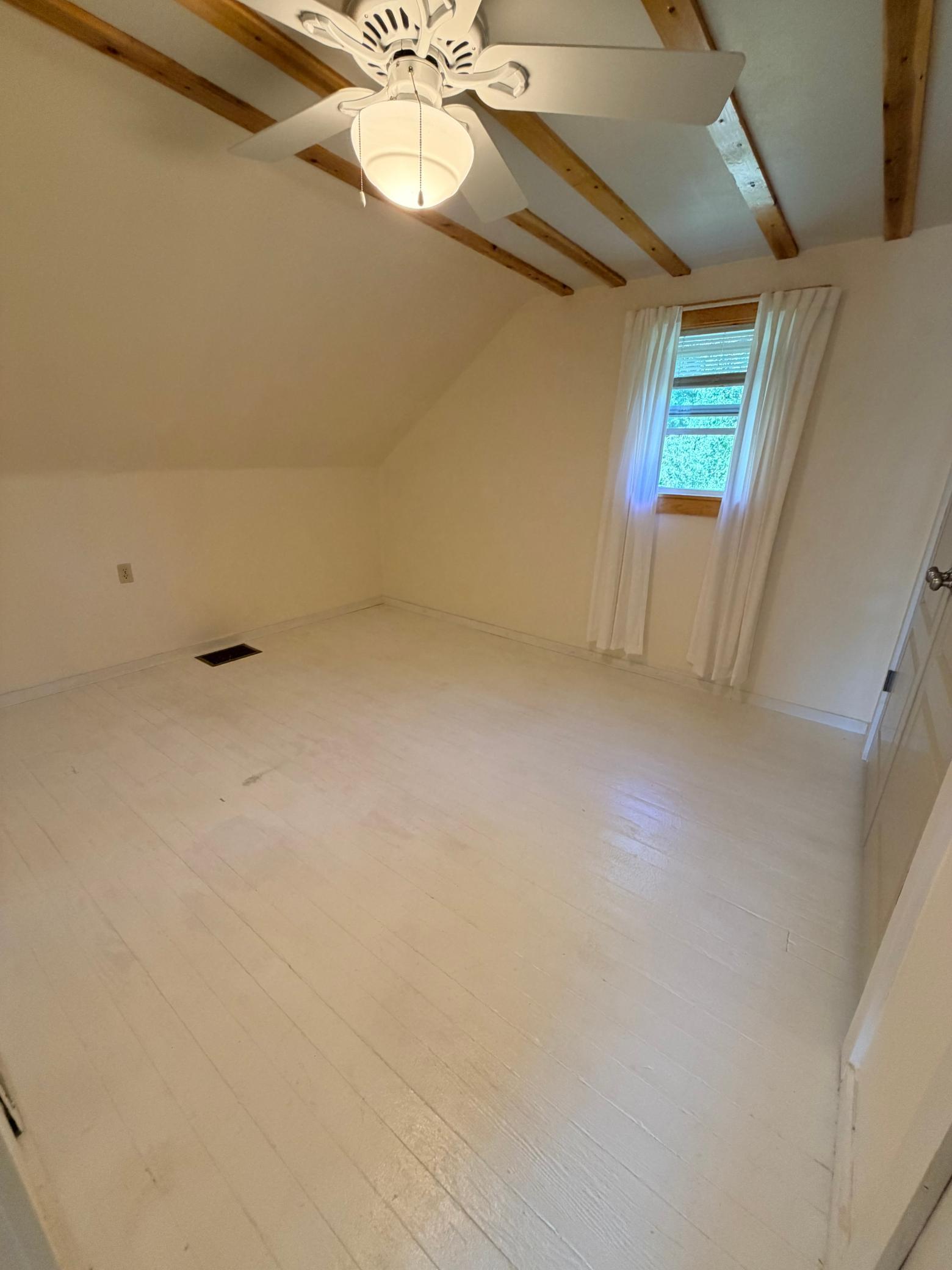 1900 single family home for sale at 39726 350th Avenue SE in Fosston, MN — 3 bed, 2 bath (photo 32 of 51)