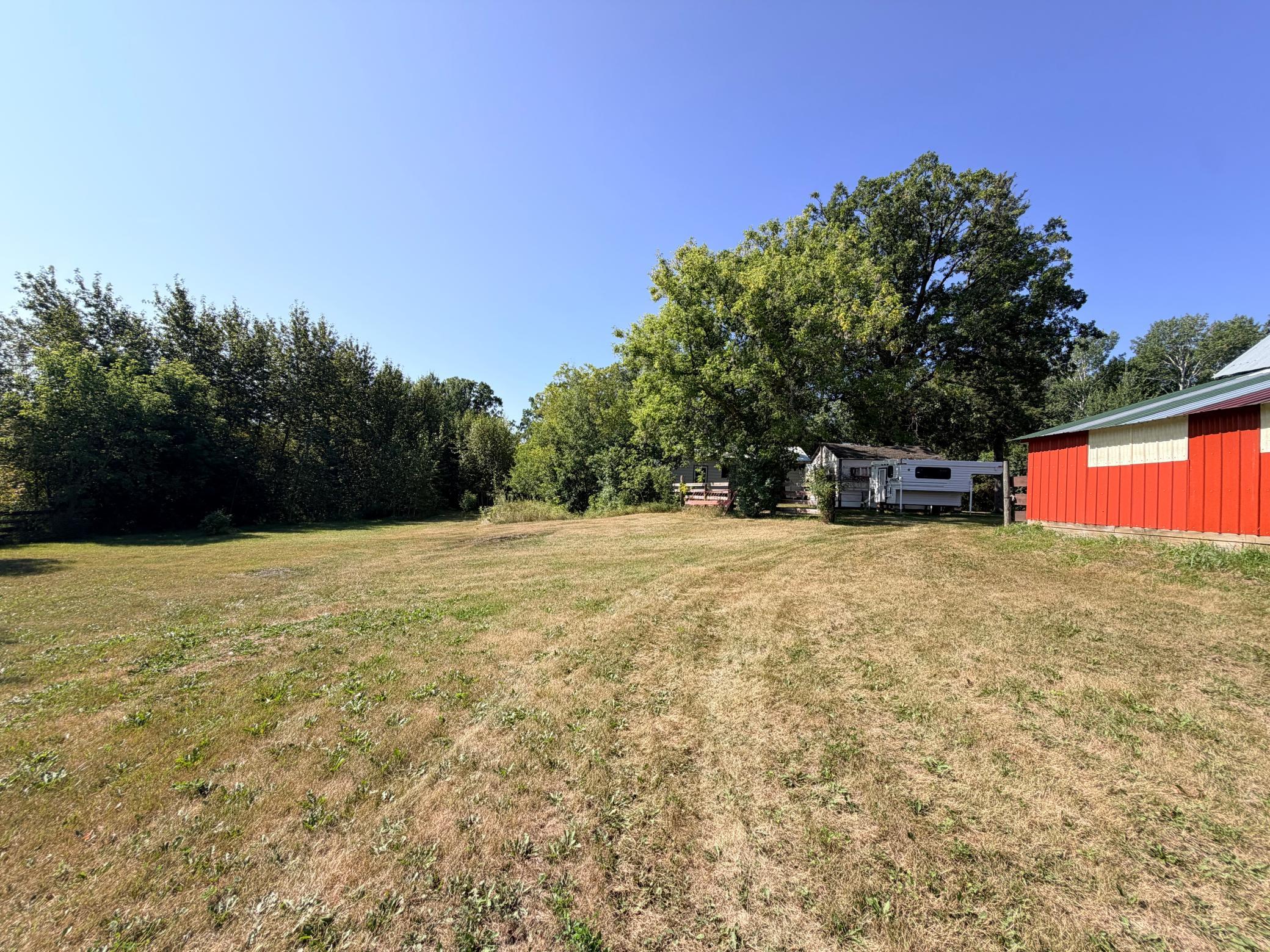 1900 single family home for sale at 39726 350th Avenue SE in Fosston, MN — 3 bed, 2 bath (photo 45 of 51)