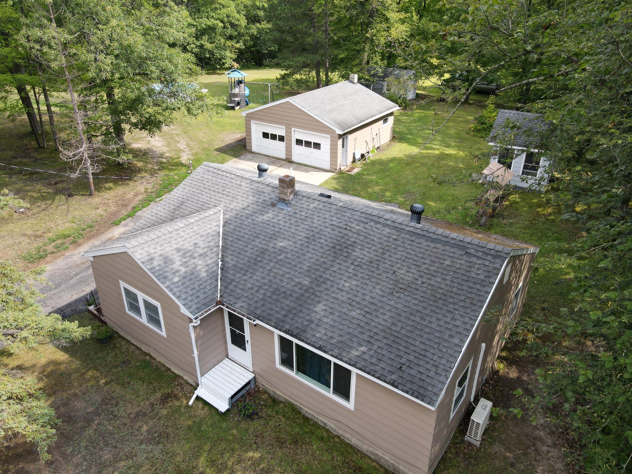 1960 single family home for sale at 1619 Horseshoe Lake Road in Grand Rapids, MN — 3 bed, 1 bath (photo 4 of 32)