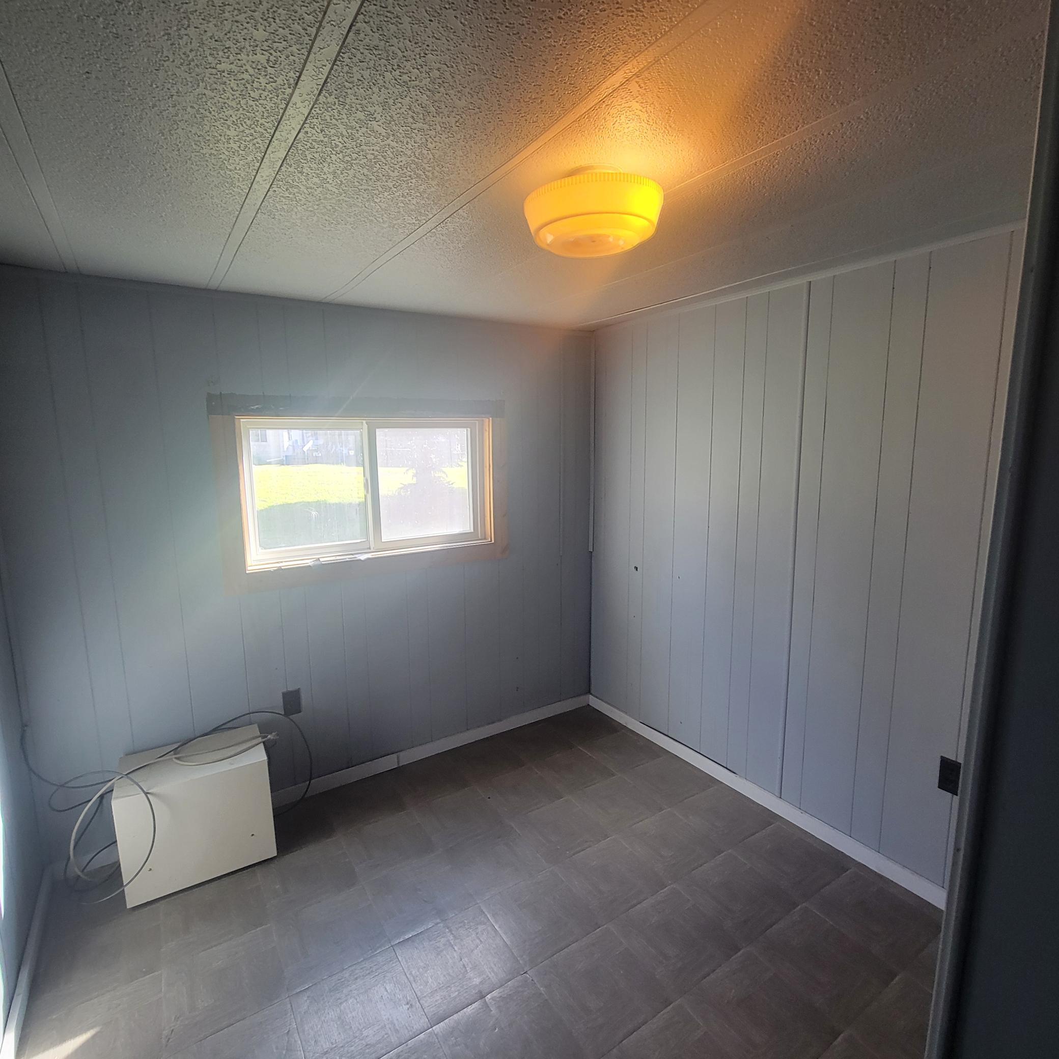 1973 single family home for sale at 106 Park Circle in Ottertail, MN — 3 bed, 1 bath (photo 11 of 25)
