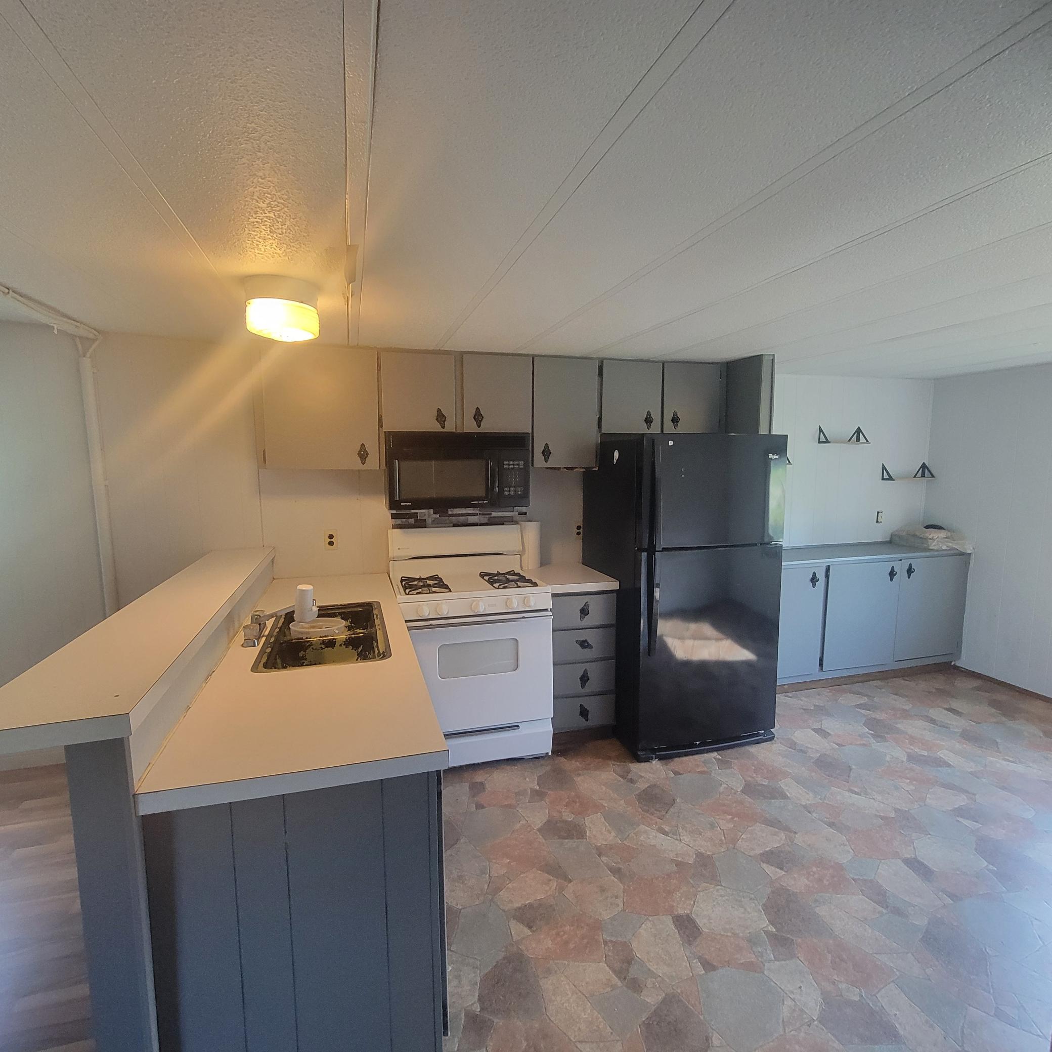 1973 single family home for sale at 106 Park Circle in Ottertail, MN — 3 bed, 1 bath (photo 9 of 25)