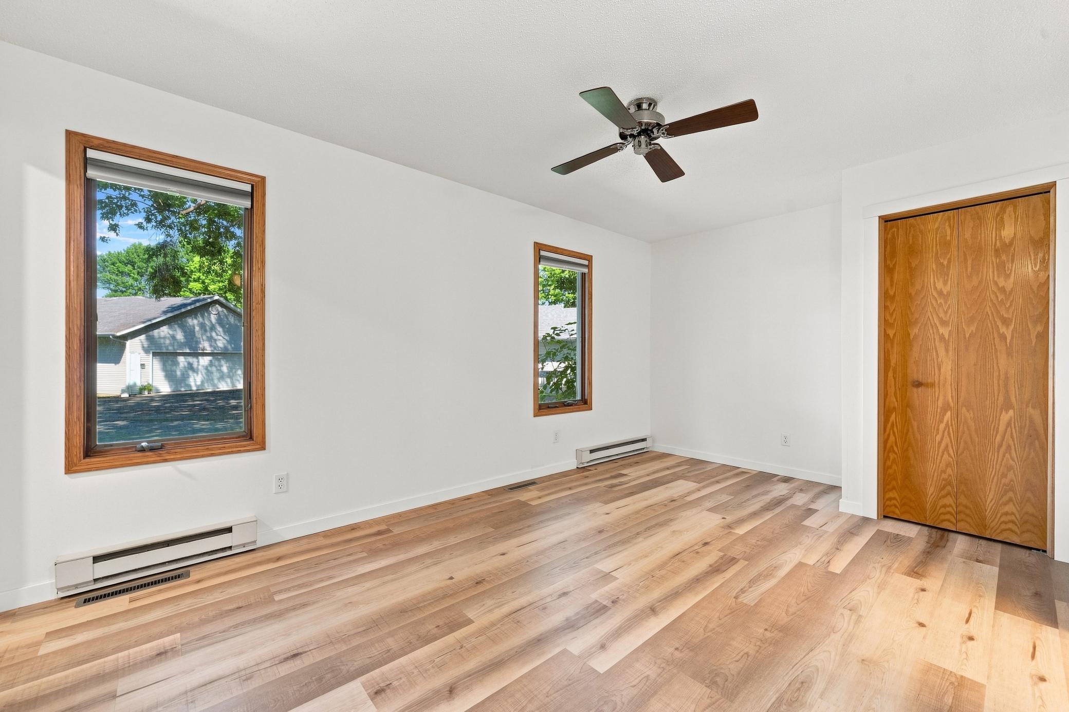 1995 home for sale at 2560 Old County Road 120 NE in Alexandria, MN — 3 bed, 3 bath (photo 21 of 56)