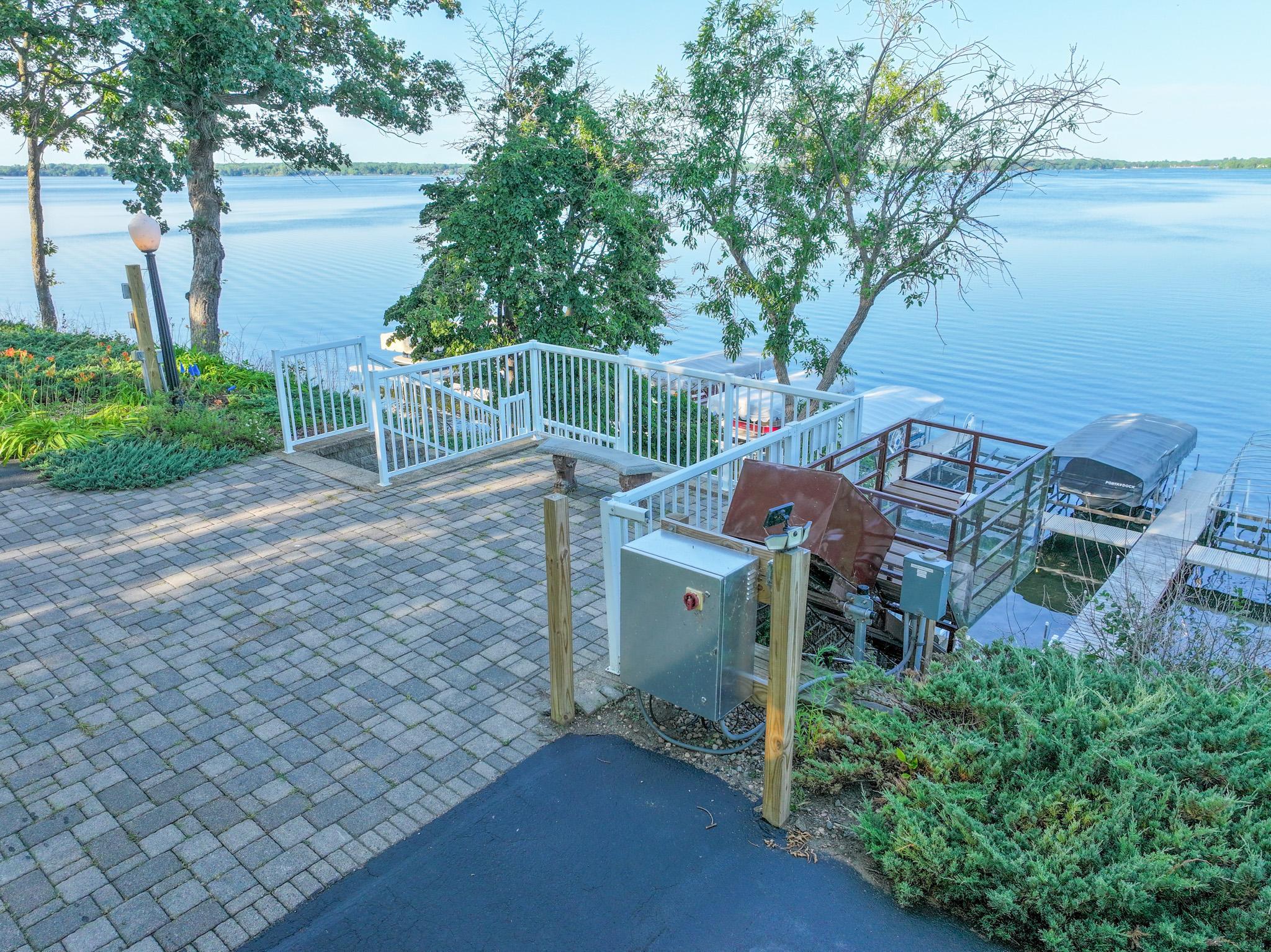 1995 home for sale at 2560 Old County Road 120 NE in Alexandria, MN — 3 bed, 3 bath (photo 45 of 56)