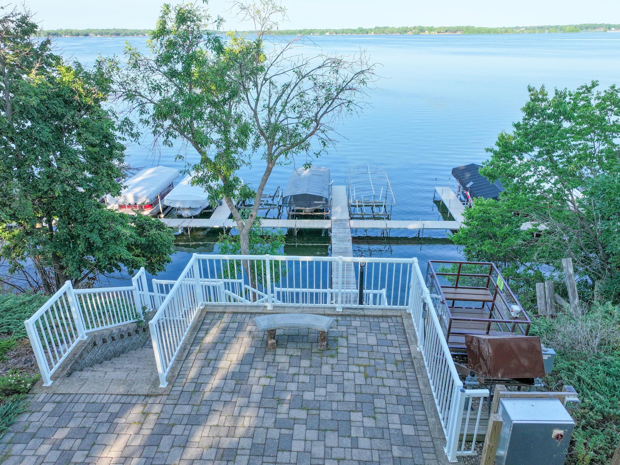 1995 home for sale at 2560 Old County Road 120 NE in Alexandria, MN — 3 bed, 3 bath (photo 46 of 56)